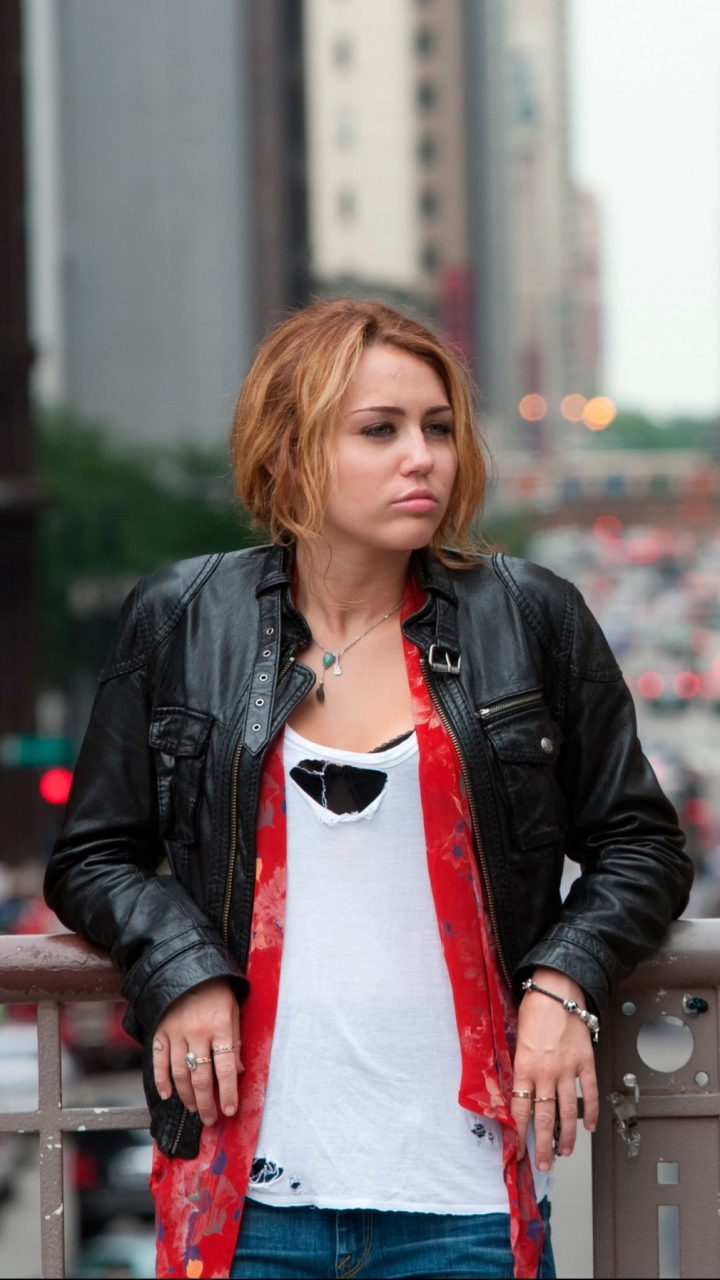 Download mobile wallpaper Singer, Lol, Movie, Miley Cyrus, Actress for free.
