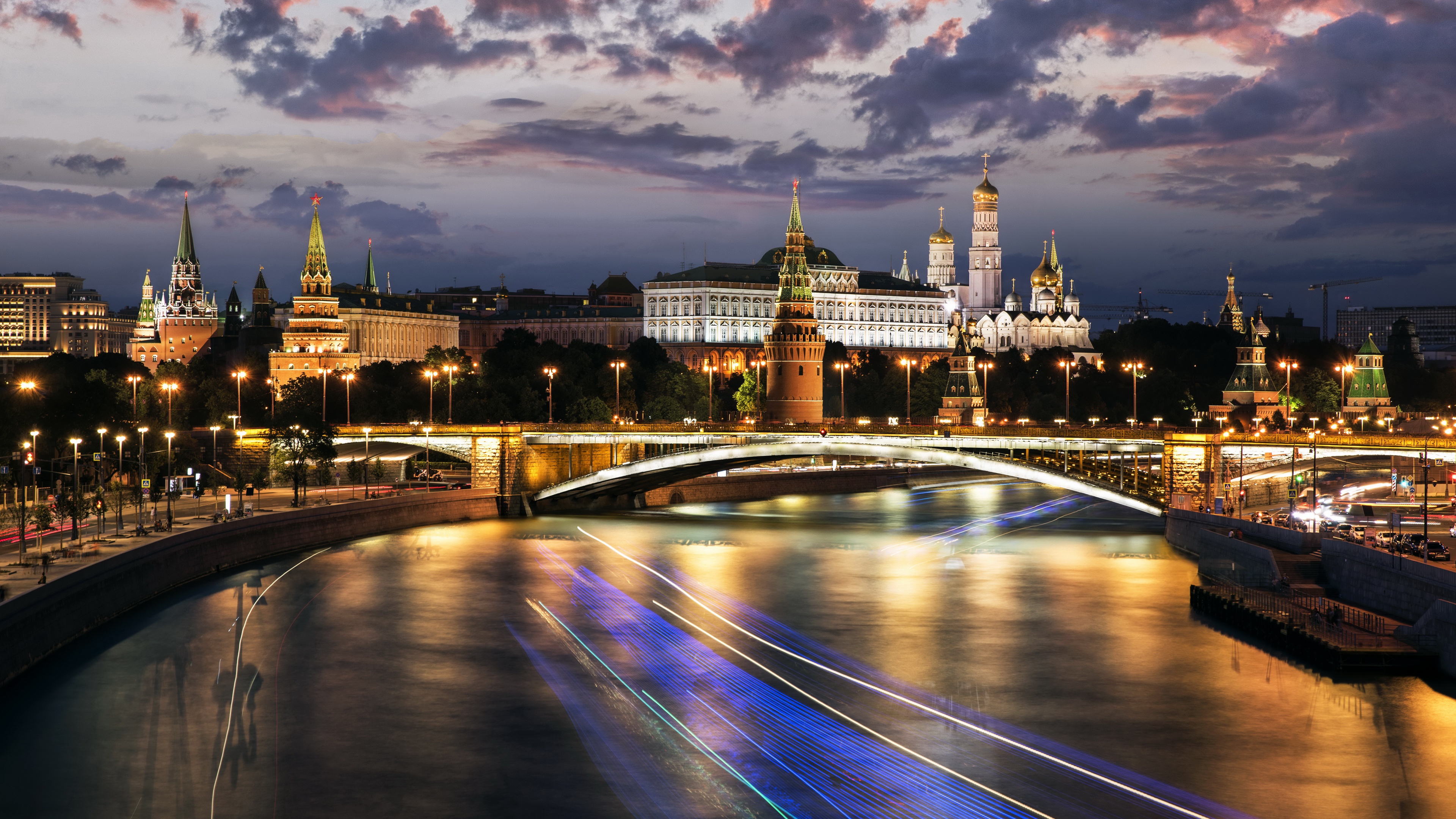 Free download wallpaper Cities, Russia, Moscow, Man Made on your PC desktop