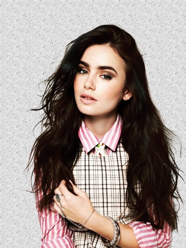 Descarga gratuita de fondo de pantalla para móvil de Celebridades, Actriz, Lily Collins.