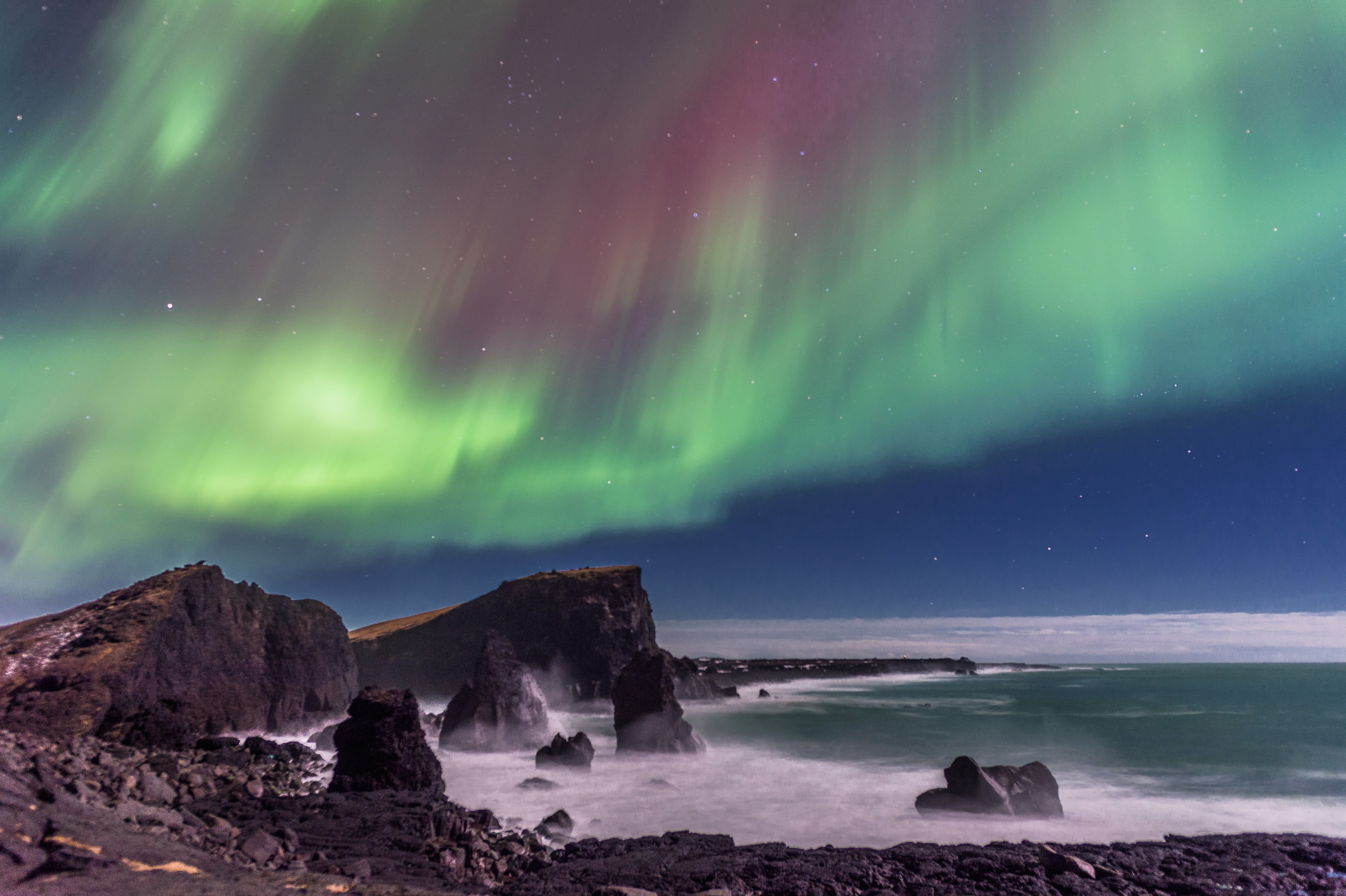 681428 baixar papel de parede terra/natureza, aurora boreal, islândia, península de reykjanes - protetores de tela e imagens gratuitamente