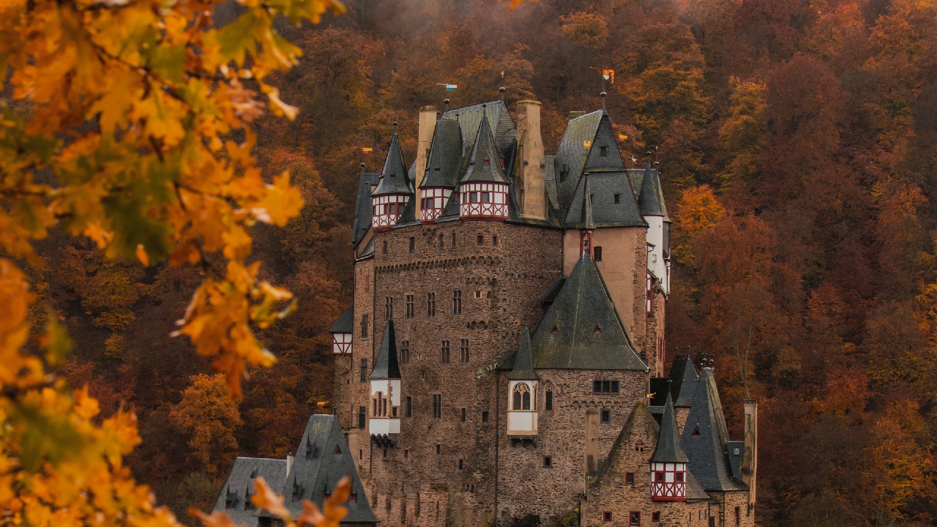 Free download wallpaper Castles, Eltz Castle, Man Made, Castle on your PC desktop