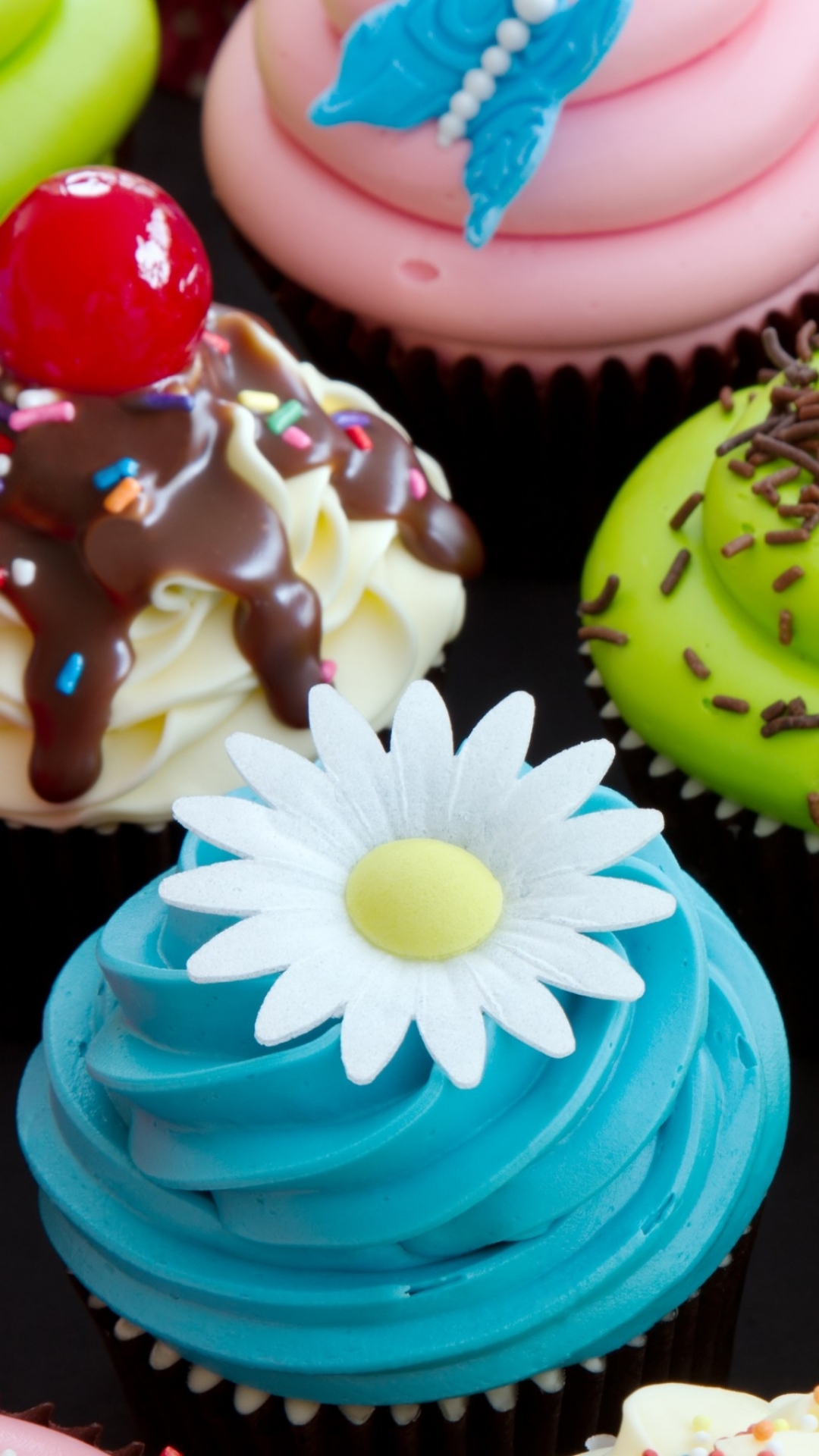 Download mobile wallpaper Food, Cupcake for free.