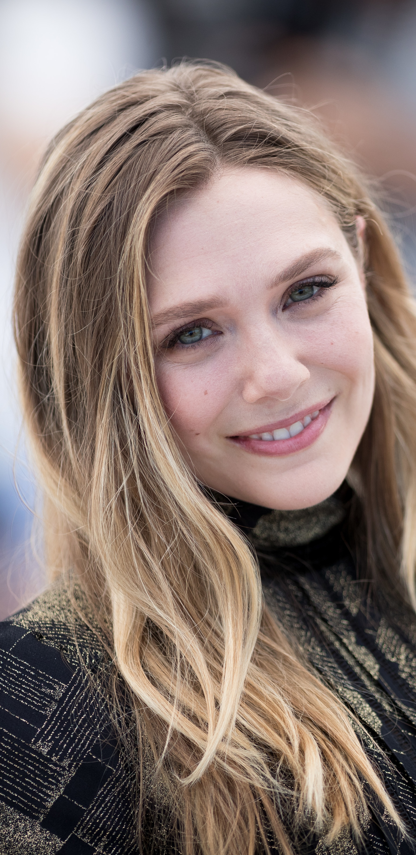 Download mobile wallpaper Celebrity, Elizabeth Olsen for free.