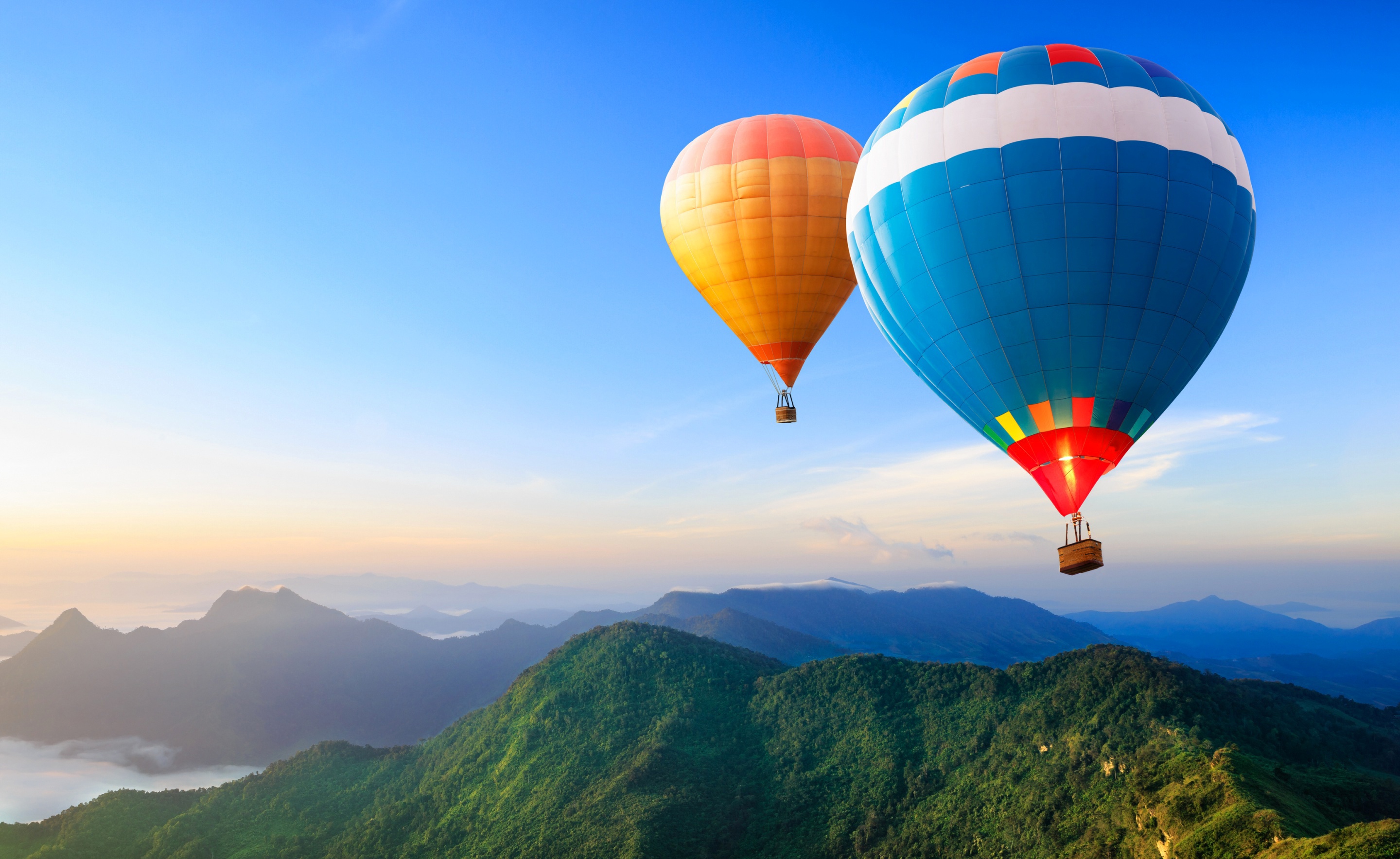 Laden Sie das Landschaft, Berg, Himmel, Fahrzeuge, Heißluftballon-Bild kostenlos auf Ihren PC-Desktop herunter