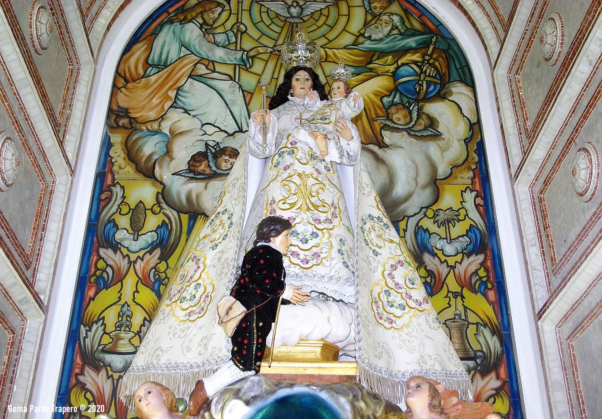 1509588 скачать картинку религиозные, мэри, католик, мария (мать иисуса) - обои и заставки бесплатно