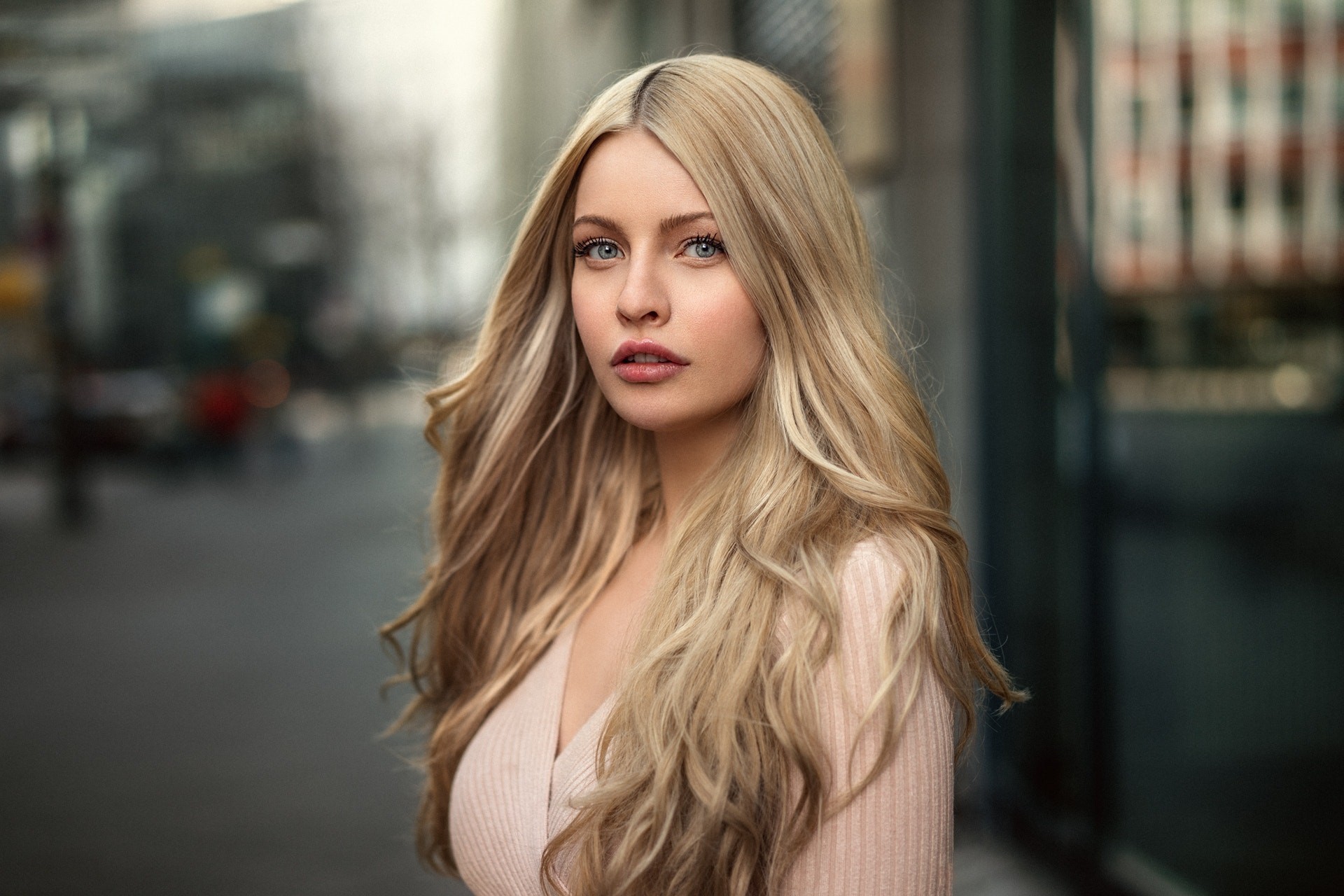 Handy-Wallpaper Haar, Blond, Modell, Frauen, Blaue Augen, Tiefenschärfe kostenlos herunterladen.