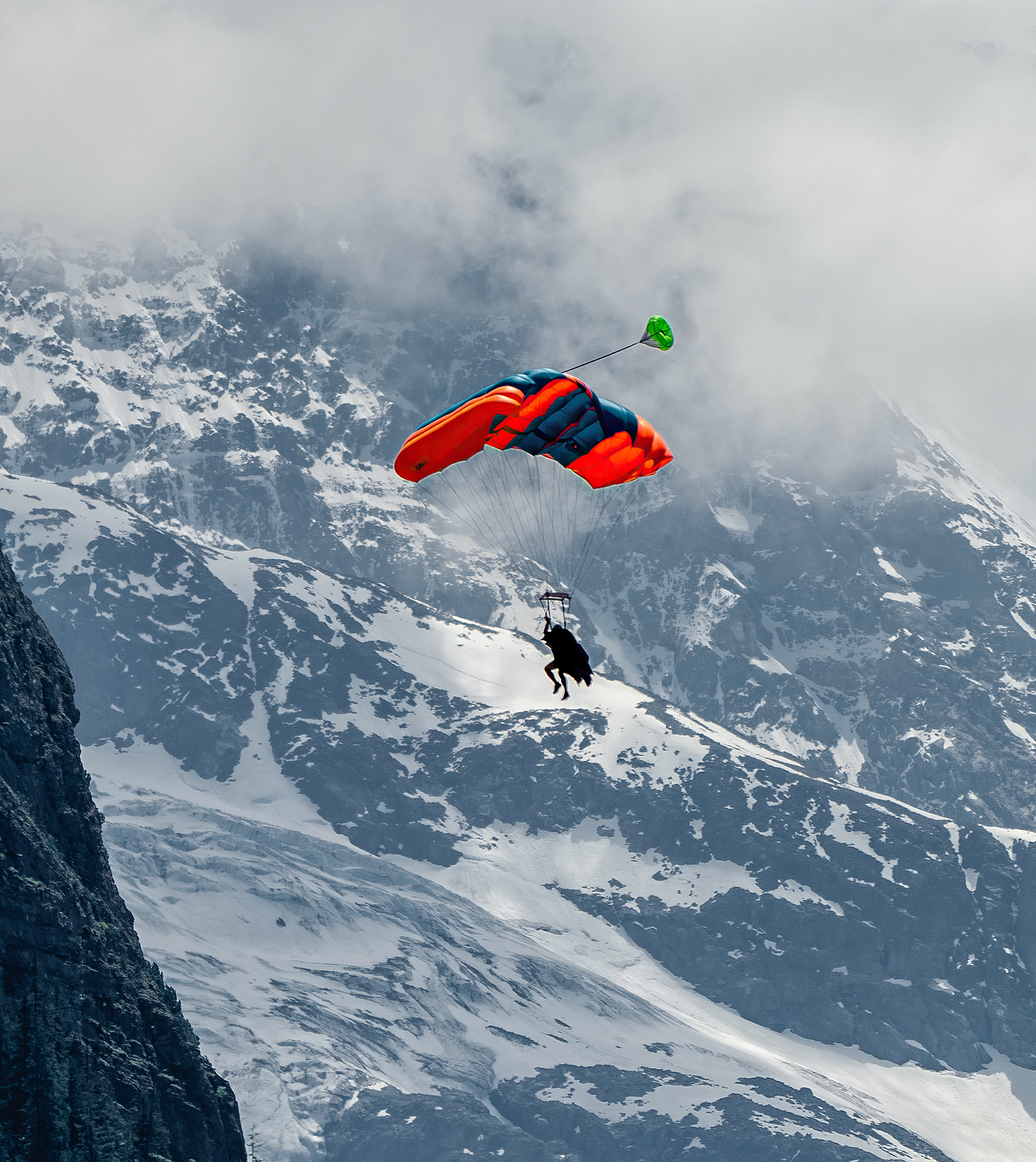 130028 скачать обои парашют, параплан, спорт, горы, снег, заснеженный - заставки и картинки бесплатно