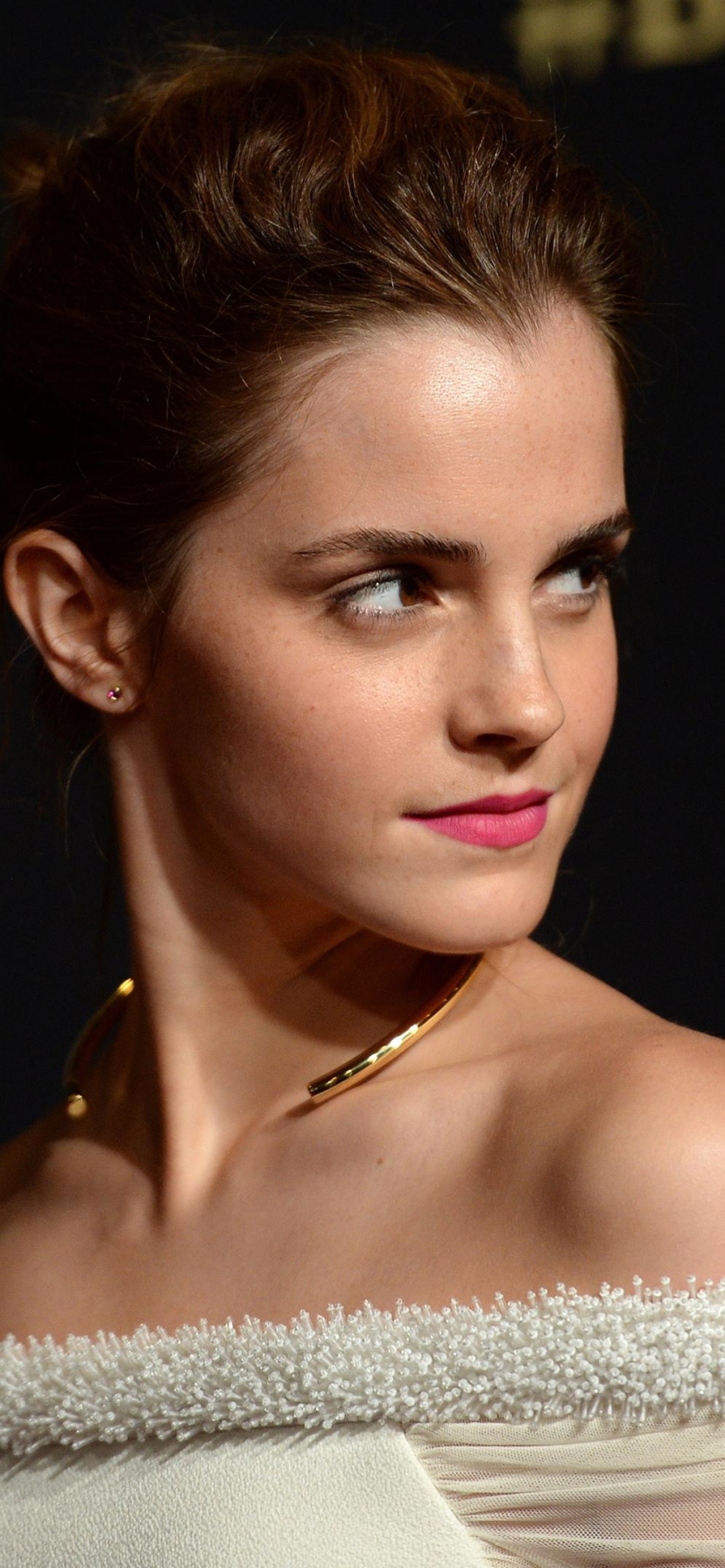 Descarga gratuita de fondo de pantalla para móvil de Celebridades, Emma Watson.