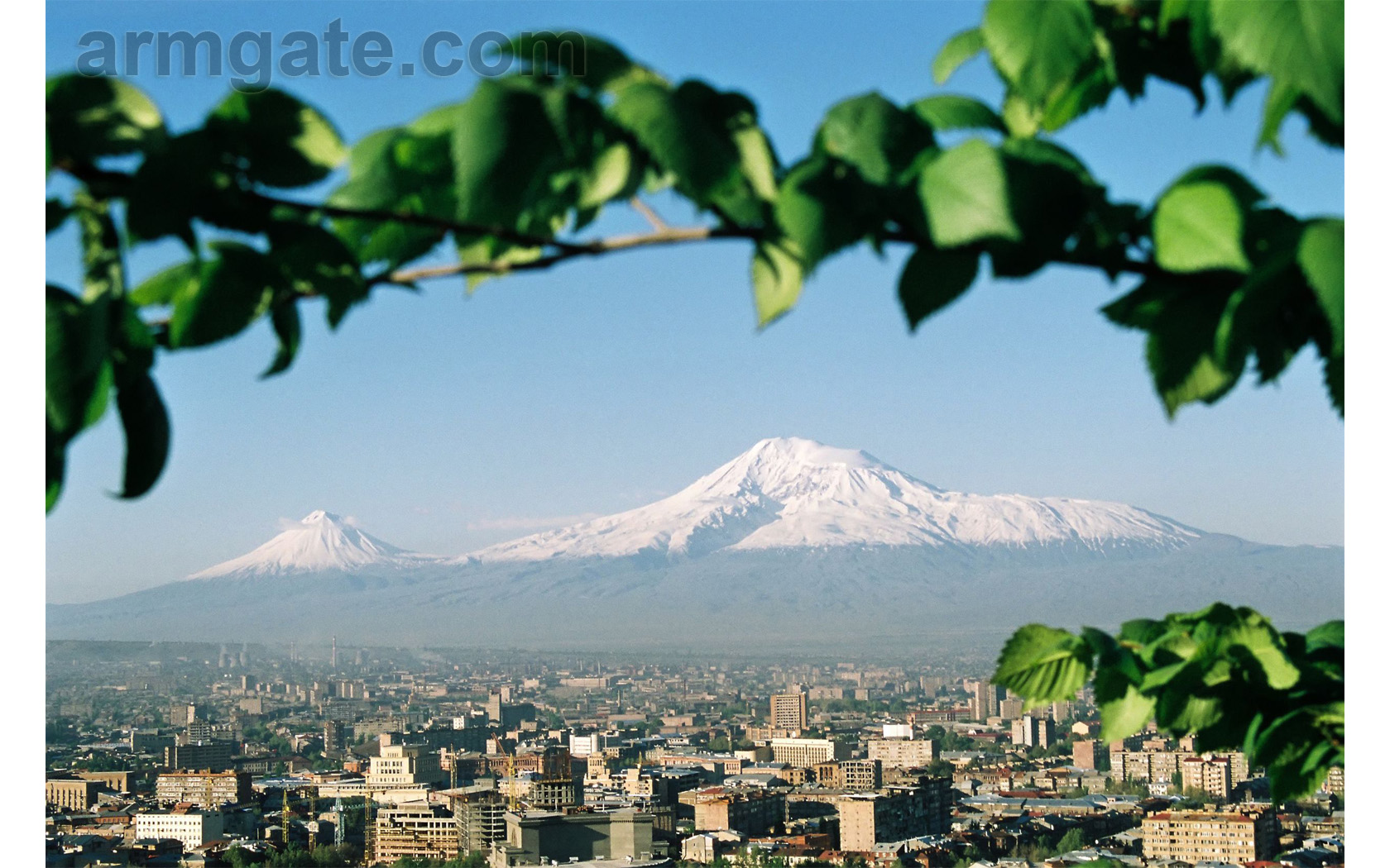 Завантажити шпалери Вірменія на телефон безкоштовно