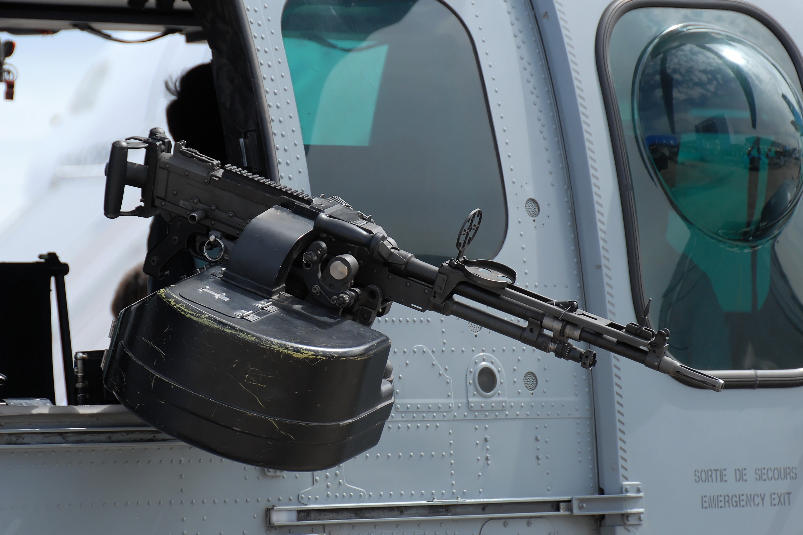 Скачать обои бесплатно Военные, Еврокоптер Ec725, Военные Вертолеты картинка на рабочий стол ПК