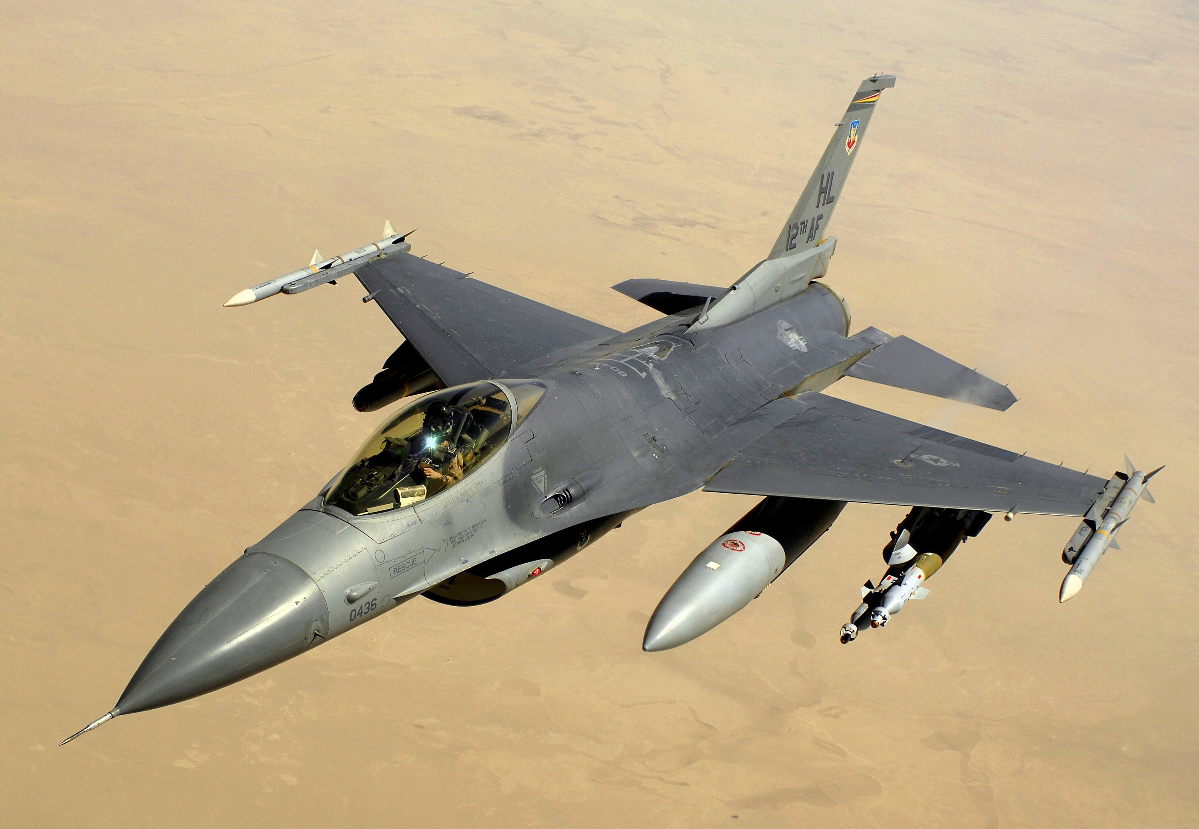 174001 descargar imagen aviones de combate, militar, general dynamics f 16 fighting falcon: fondos de pantalla y protectores de pantalla gratis