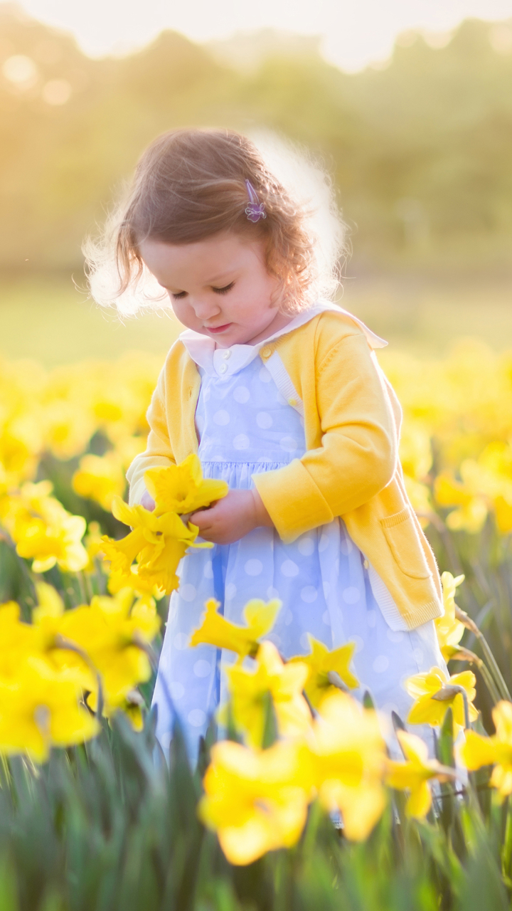Download mobile wallpaper Summer, Flower, Child, Photography, Yellow Flower, Little Girl, Daffodil, Depth Of Field for free.