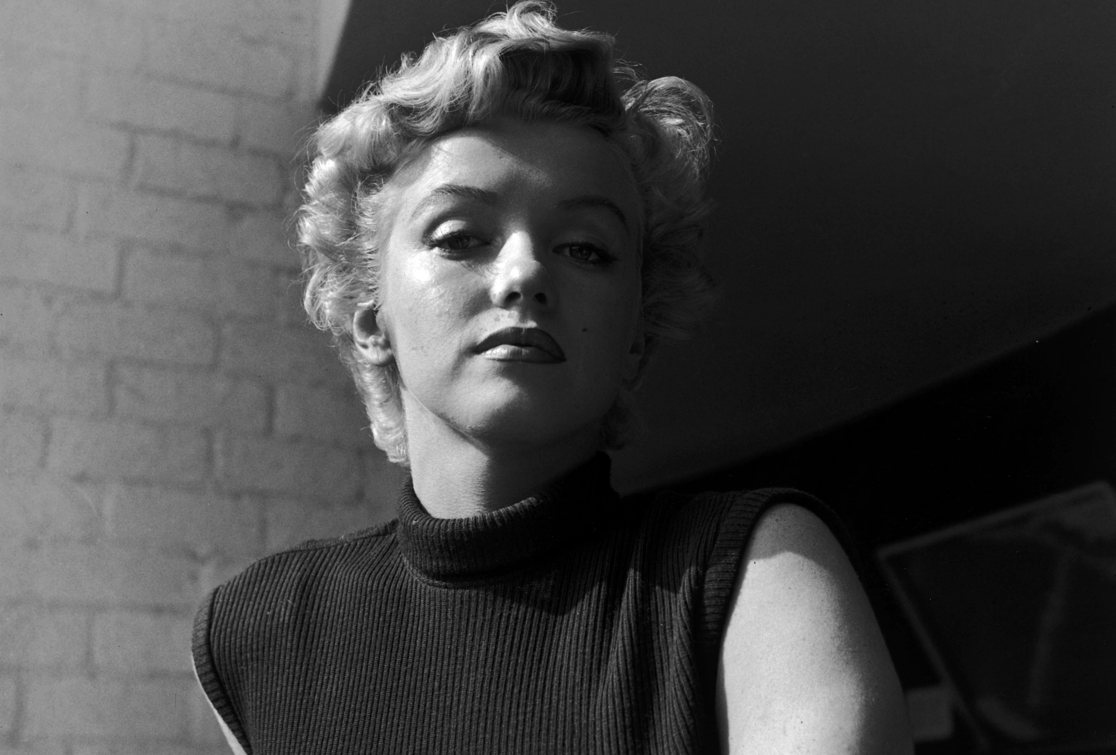 Descarga gratuita de fondo de pantalla para móvil de Marilyn Monroe, Celebridades.