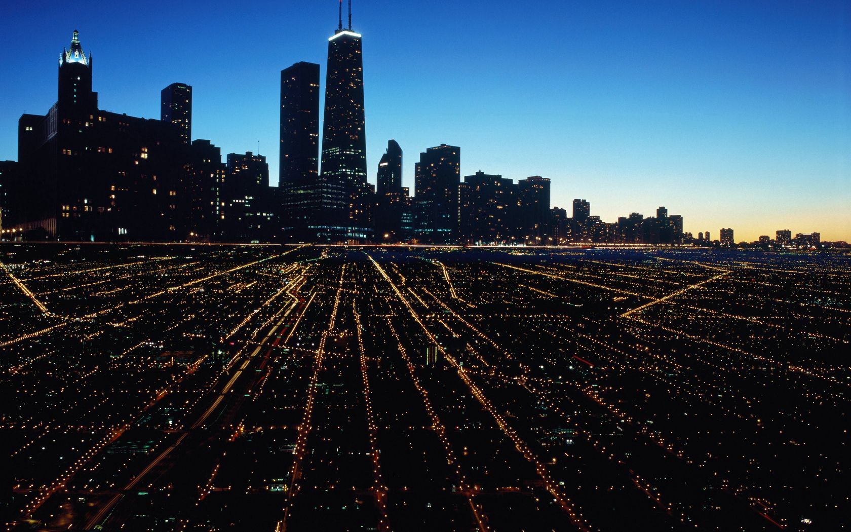 Скачать обои бесплатно Свет Города, Чикаго, Ночь, Город, Города картинка на рабочий стол ПК