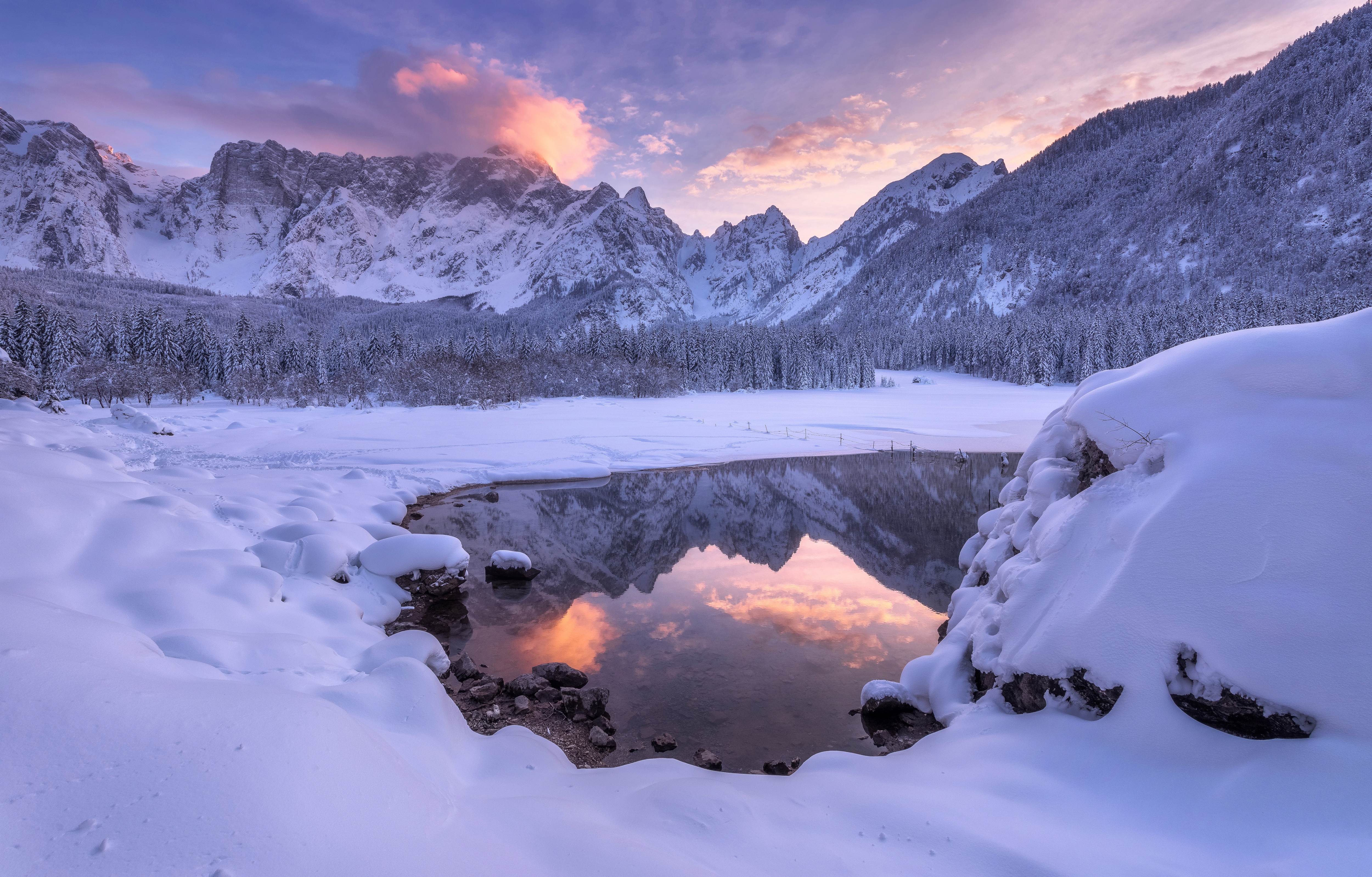 PCデスクトップに冬, 自然, 雪, 湖, 山, 反射, 地球画像を無料でダウンロード