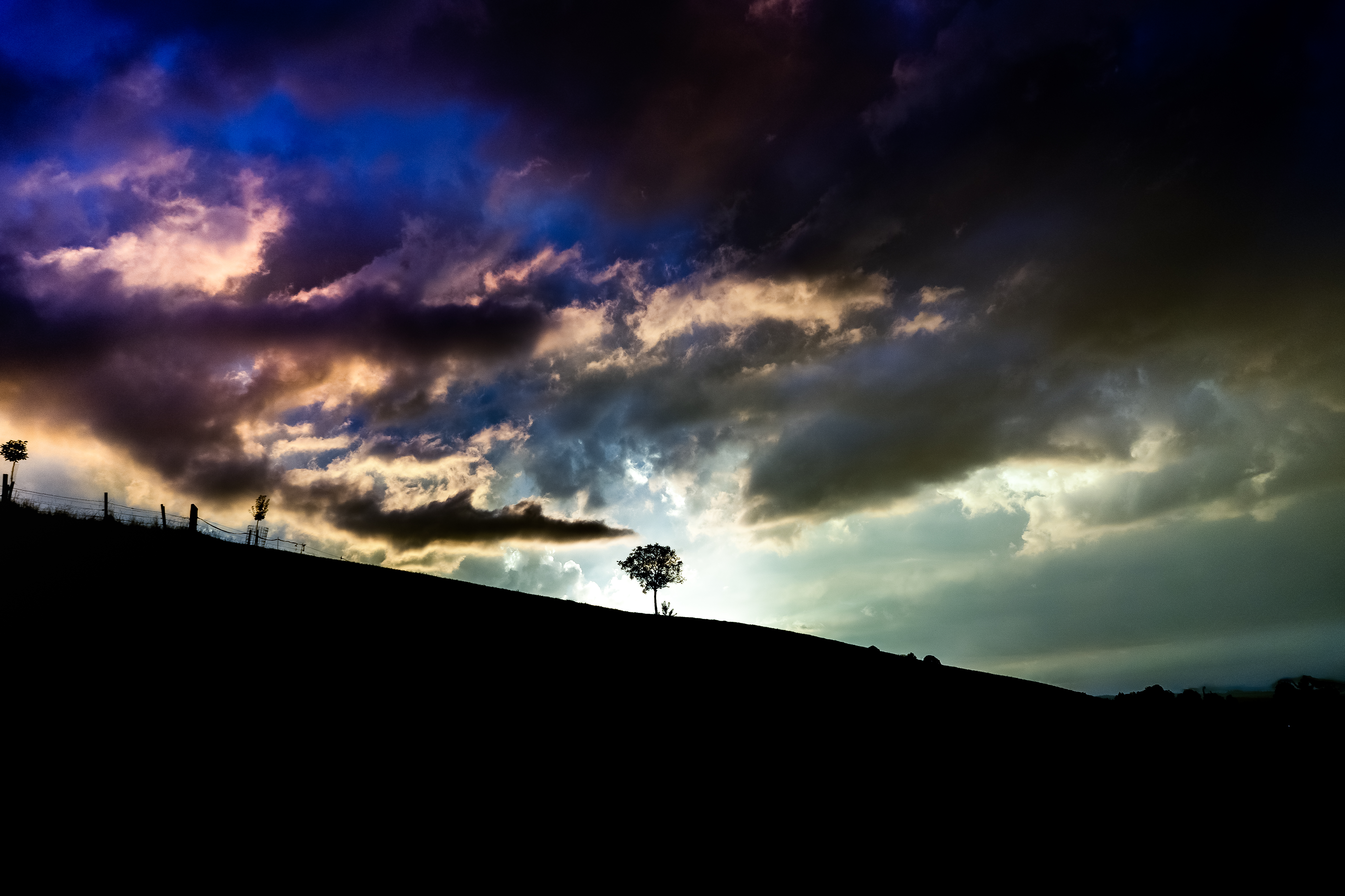 Download mobile wallpaper Nature, Silhouette, Sunrise, Earth, Cloud, Lonely Tree for free.