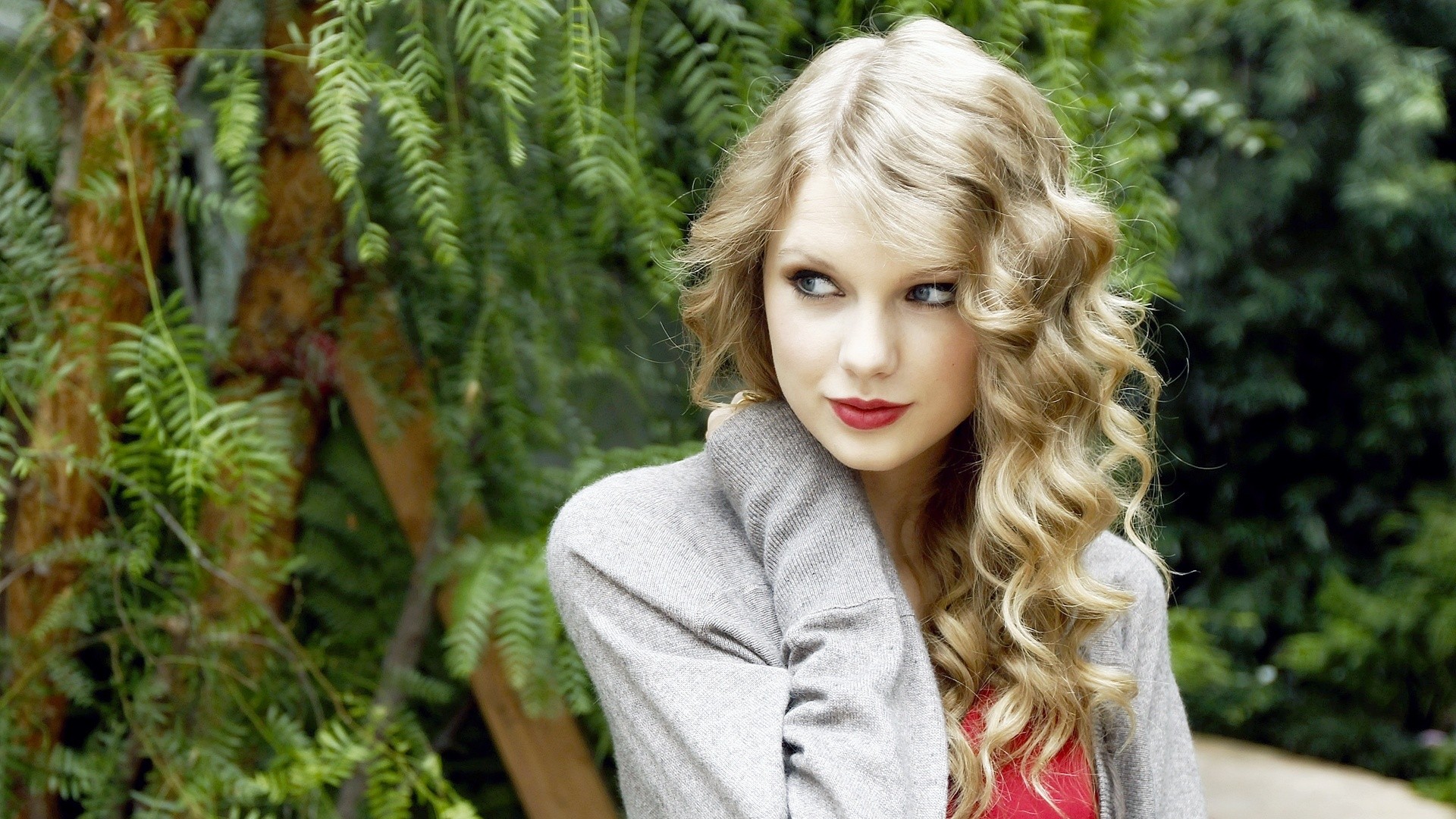 Download mobile wallpaper Music, Taylor Swift for free.