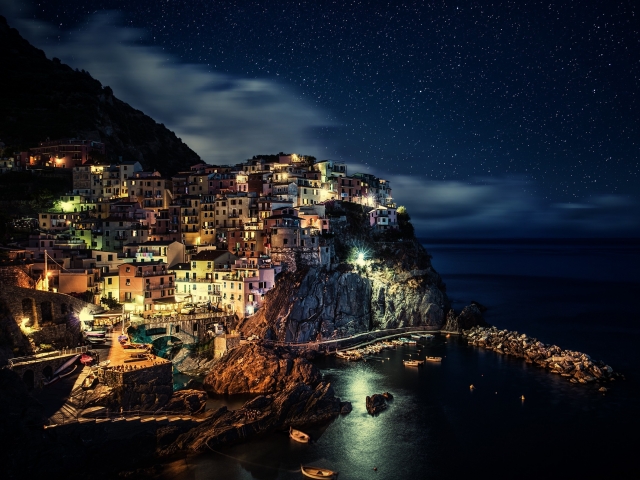 Download mobile wallpaper Italy, Manarola, Cinque Terre, Man Made, Towns for free.