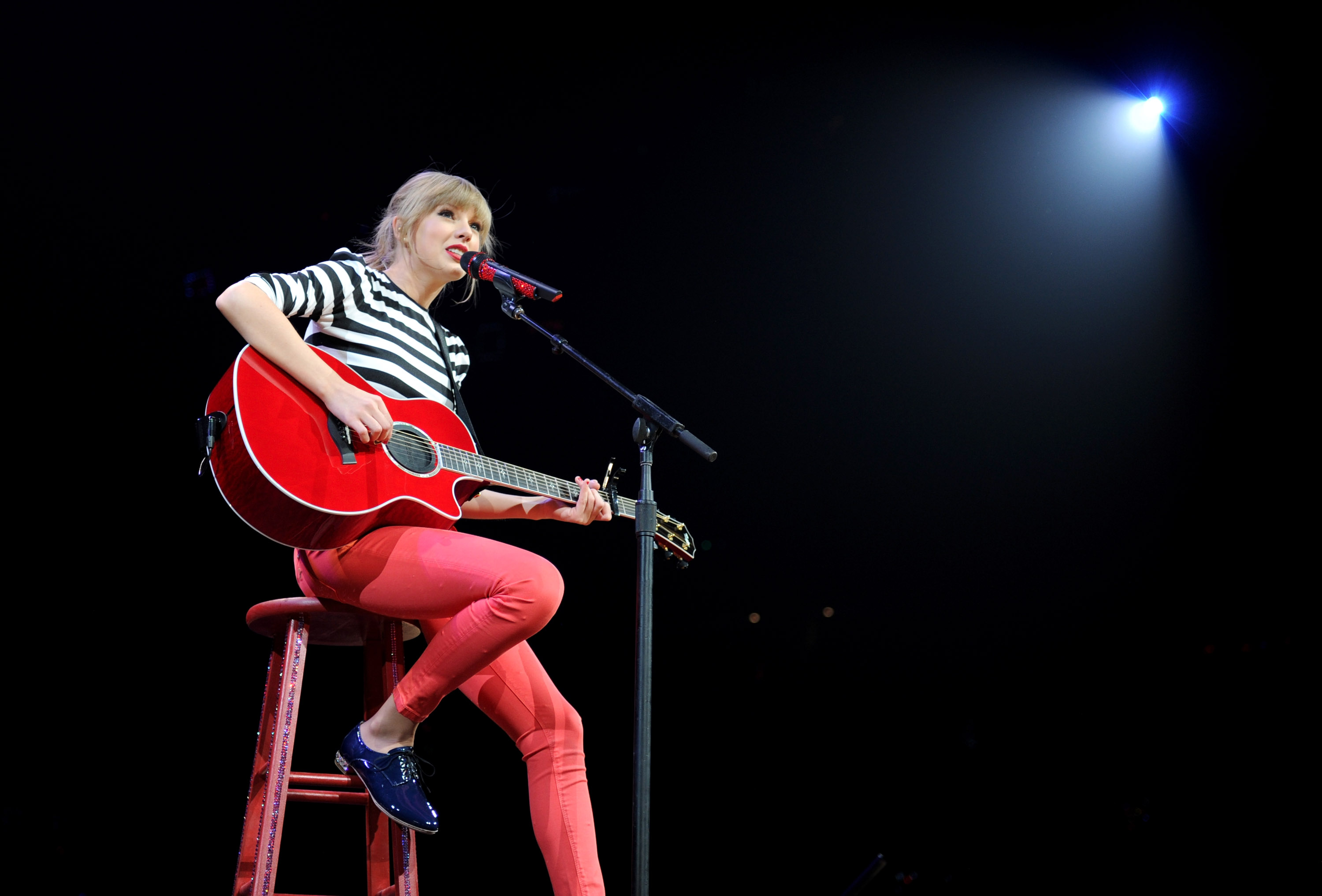 Téléchargez des papiers peints mobile Musique, Taylor Swift gratuitement.