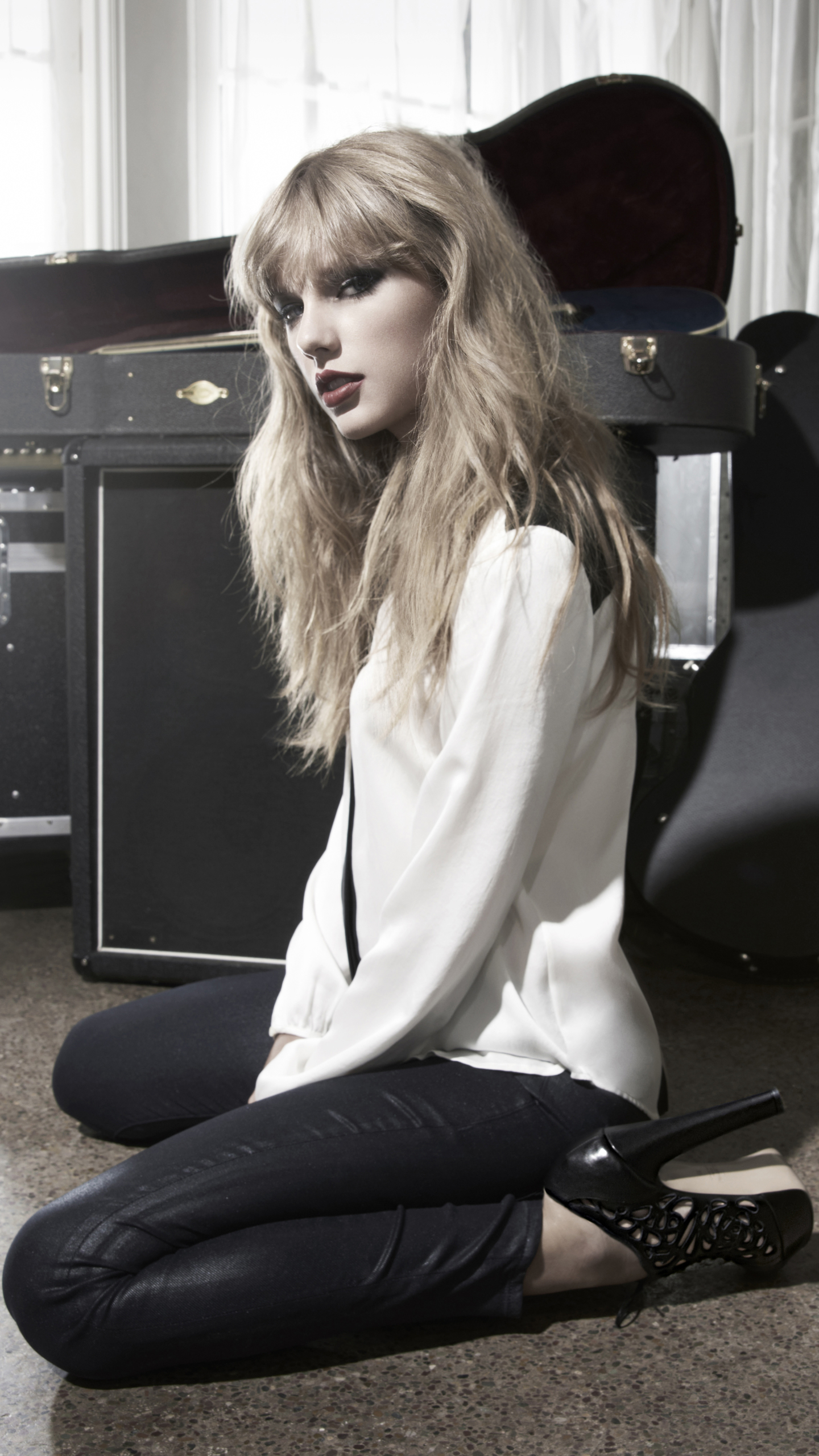 Download mobile wallpaper Music, Taylor Swift for free.