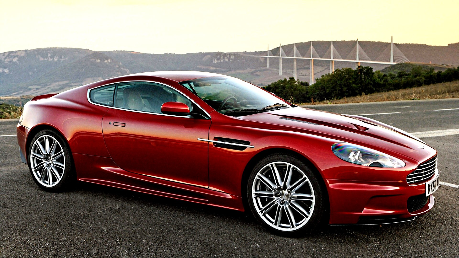 Laden Sie das Aston Martin, Aston Martin Dbs, Fahrzeuge-Bild kostenlos auf Ihren PC-Desktop herunter