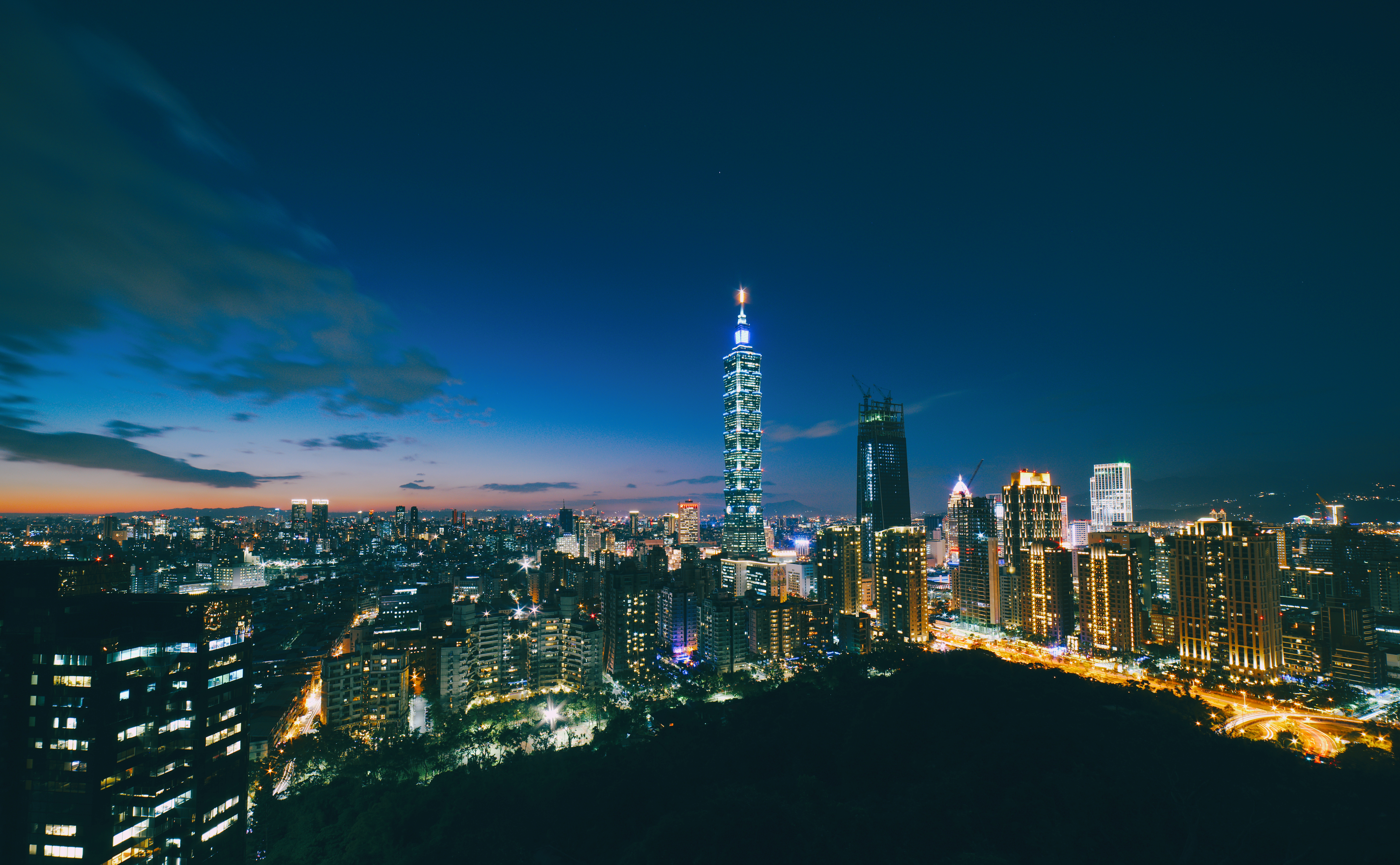 Скачать обои бесплатно Тайбэй, Тайвань, Небоскребы, Вид Сверху, Ночной Город, Города, Китай, Архитектура картинка на рабочий стол ПК