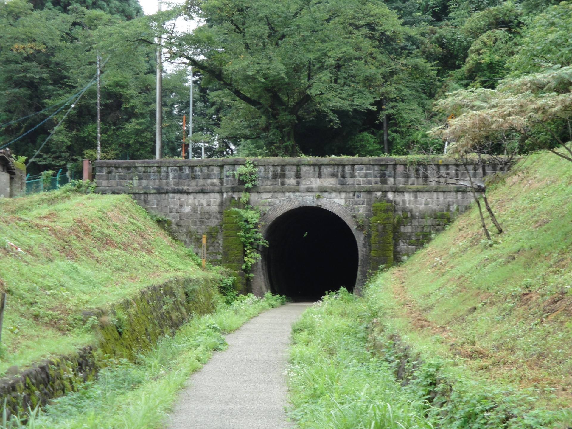 Descarga gratuita de fondo de pantalla para móvil de Túnel, Hecho Por El Hombre.