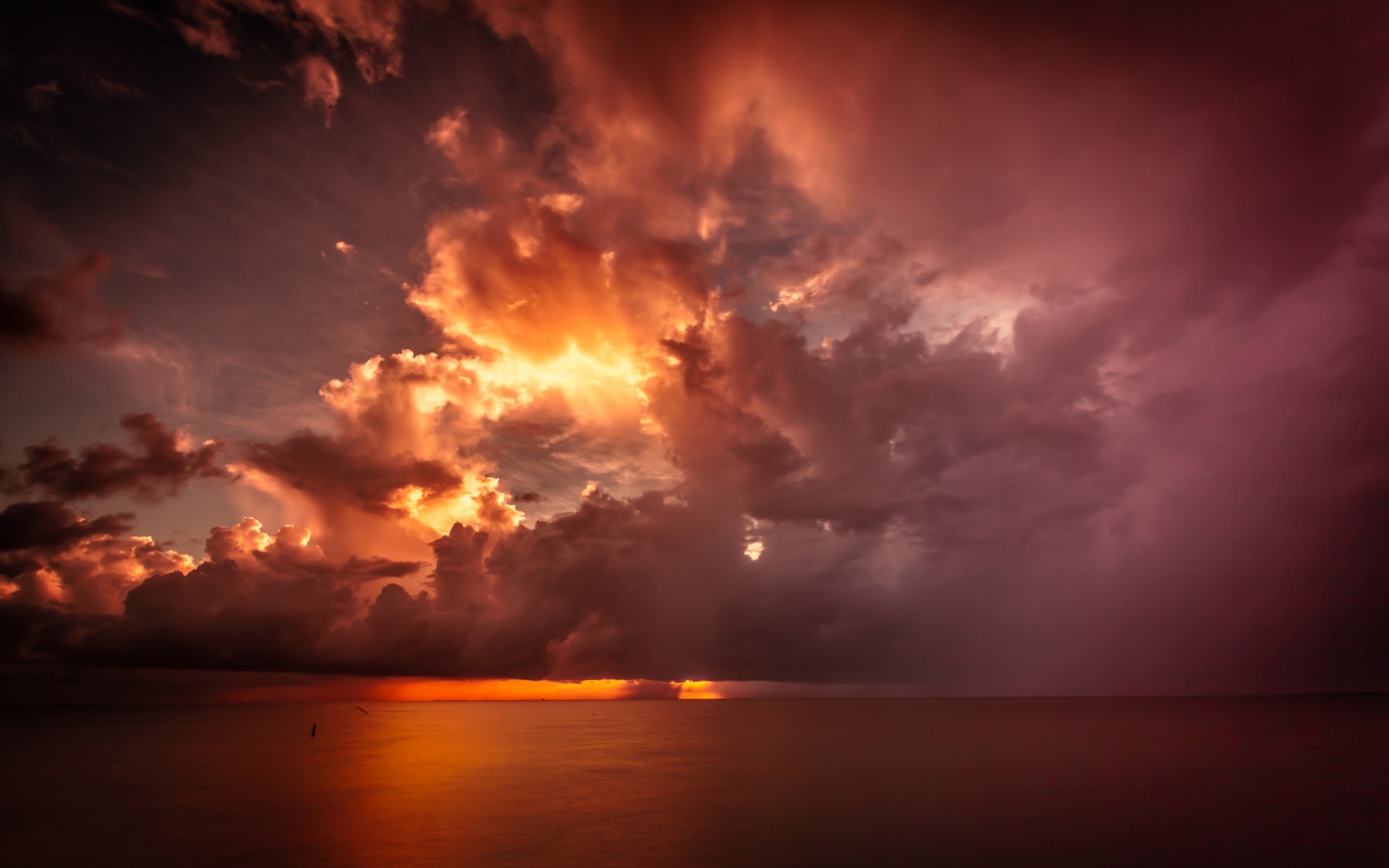 Скачать обои бесплатно Закат, Небо, Облака, Горизонт, Океан, Земля/природа, Оранжевый Цвет) картинка на рабочий стол ПК
