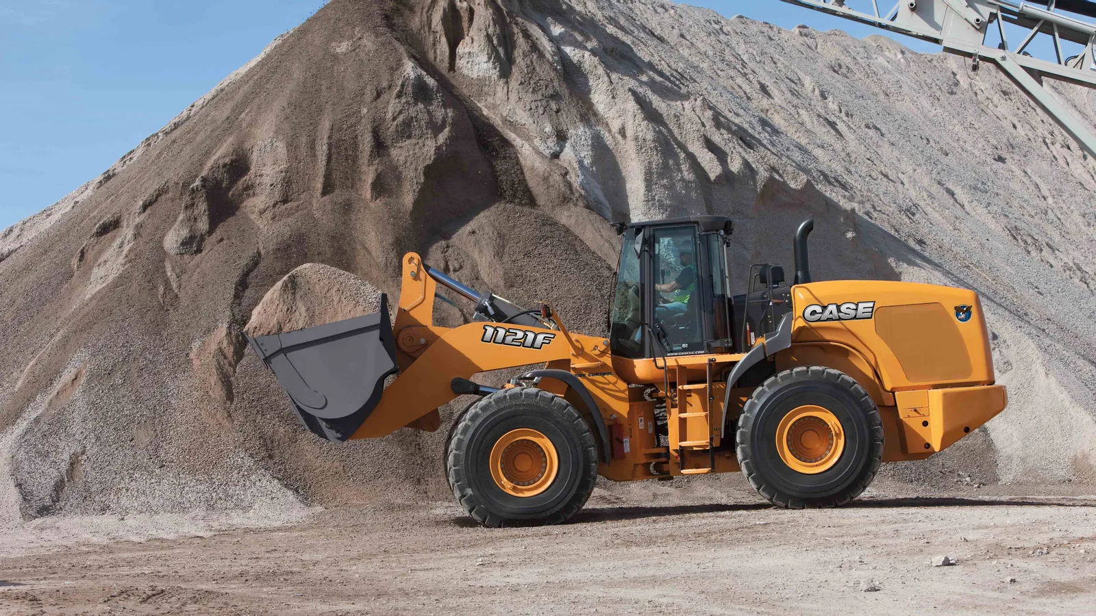 Free Dump Truck 4K Wallpapers & Desktop HD Backgrounds for PC