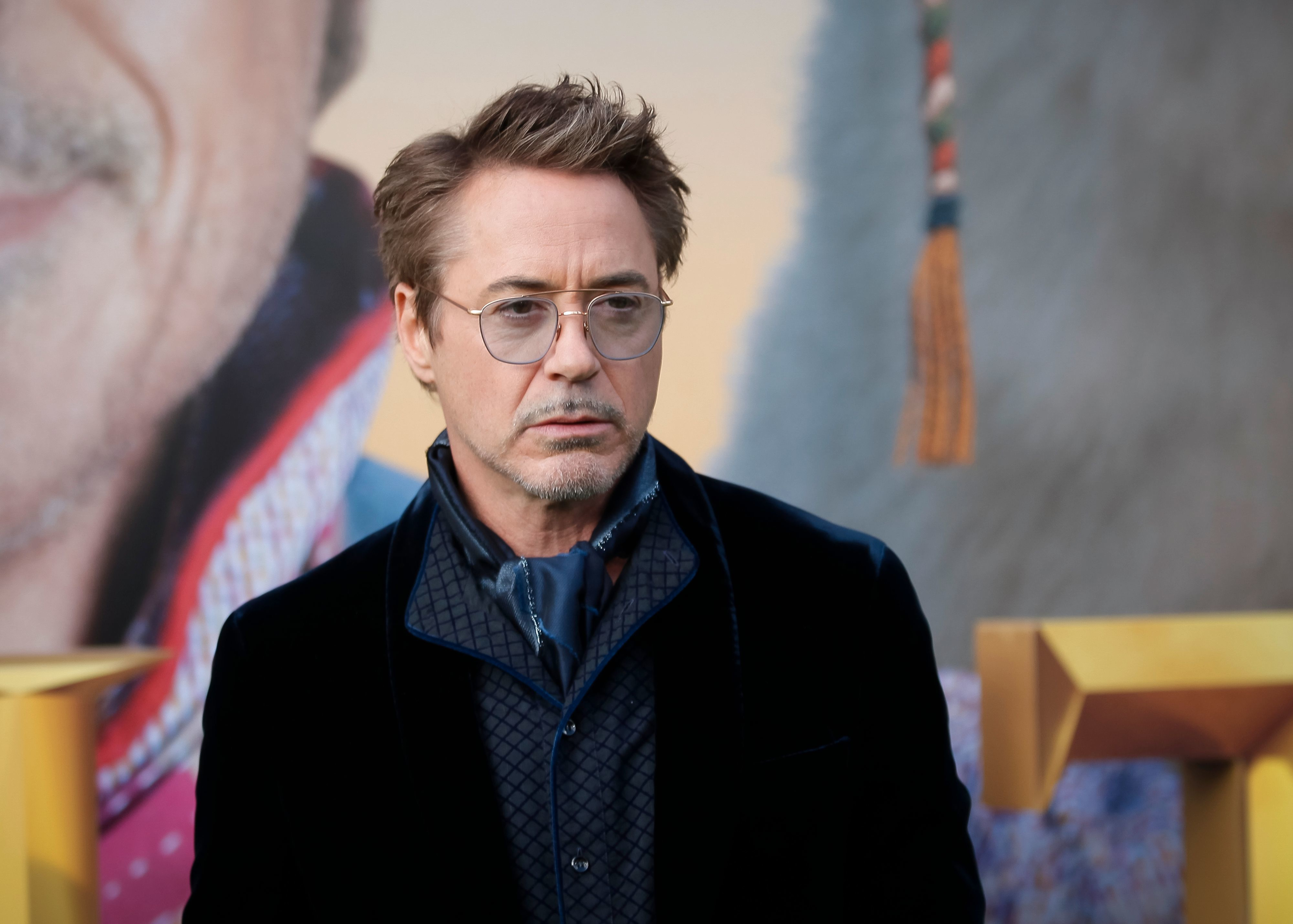 Baixar papel de parede para celular de Robert Downey Jr, Óculos, Americano, Celebridade, Ator gratuito.