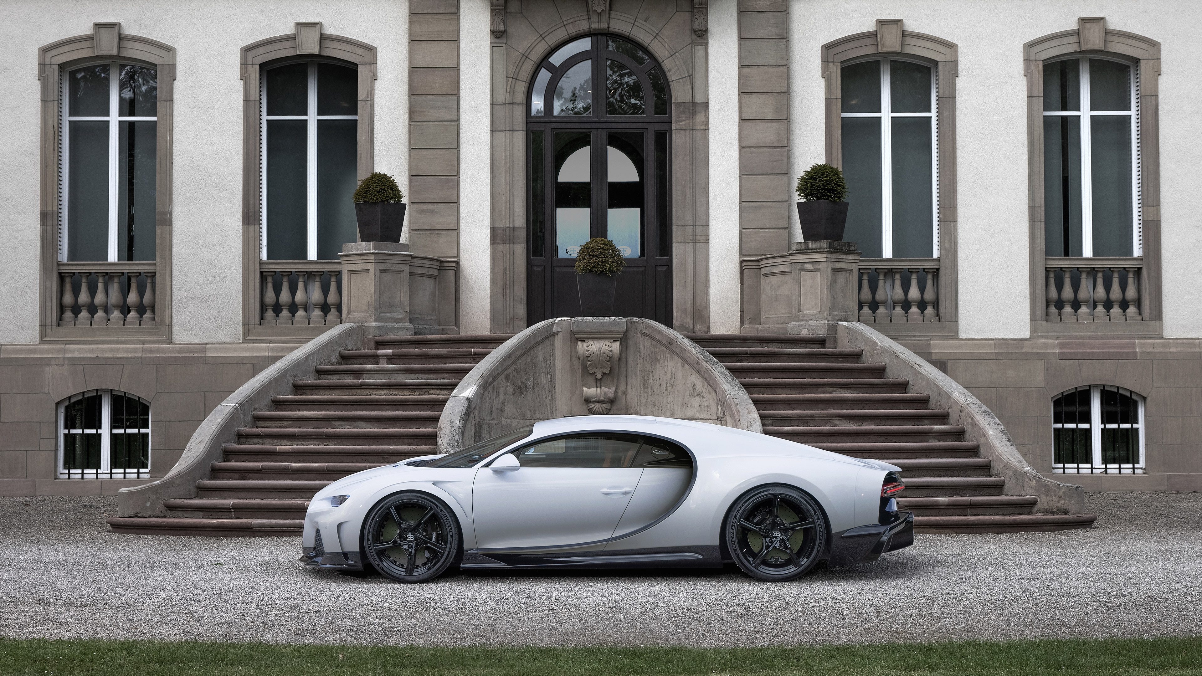 Baixe gratuitamente a imagem Bugatti, Carro, Super Carro, Bugatti Chiron, Veículos, Carro Prateado, Bugatti Chiron Super Sport na área de trabalho do seu PC