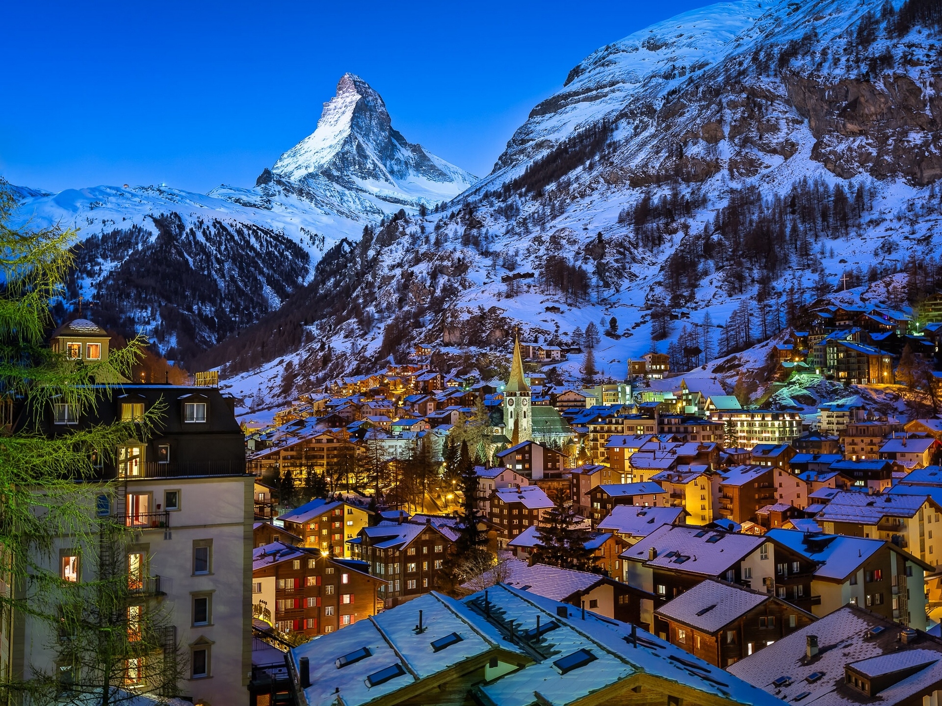 735678 скачать картинку швейцария, альпы, зима, снег, сделано человеком, деревня, маттерхорн - обои и заставки бесплатно