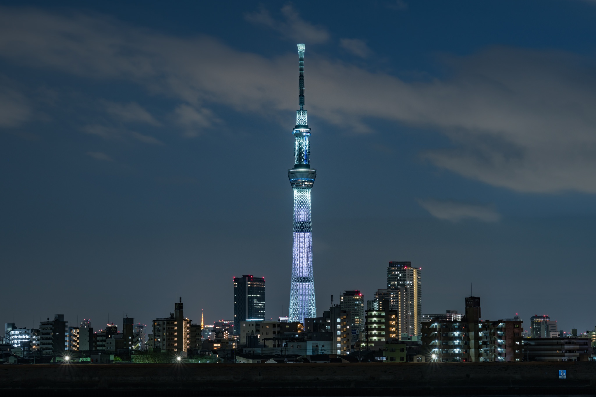 PCデスクトップに都市, 街, 超高層ビル, 建物, 日本, 東京, 夜, マンメイド, 東京スカイツリー画像を無料でダウンロード