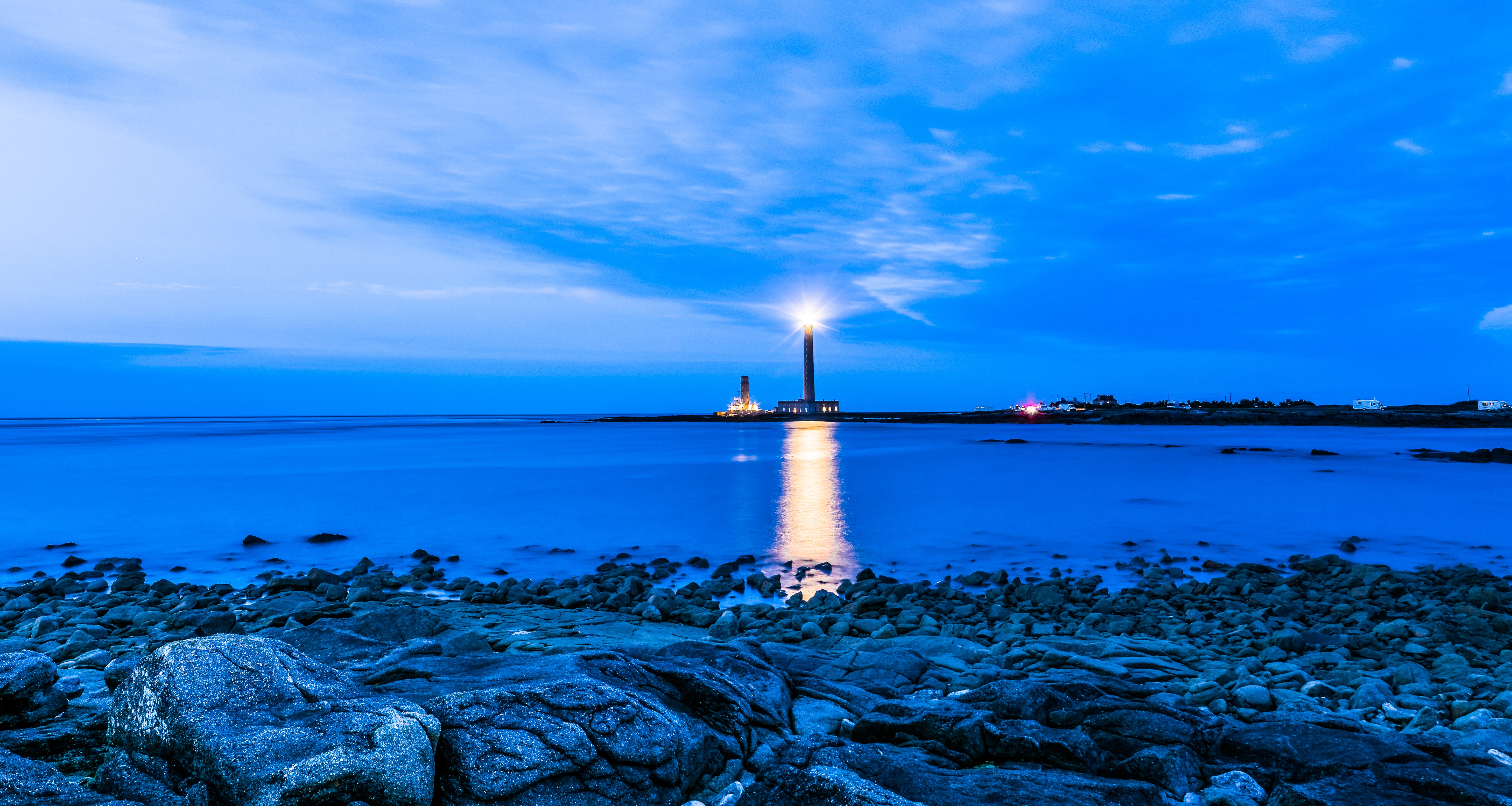Download mobile wallpaper Sea, Nature, Lighthouse, Evening, France for free.