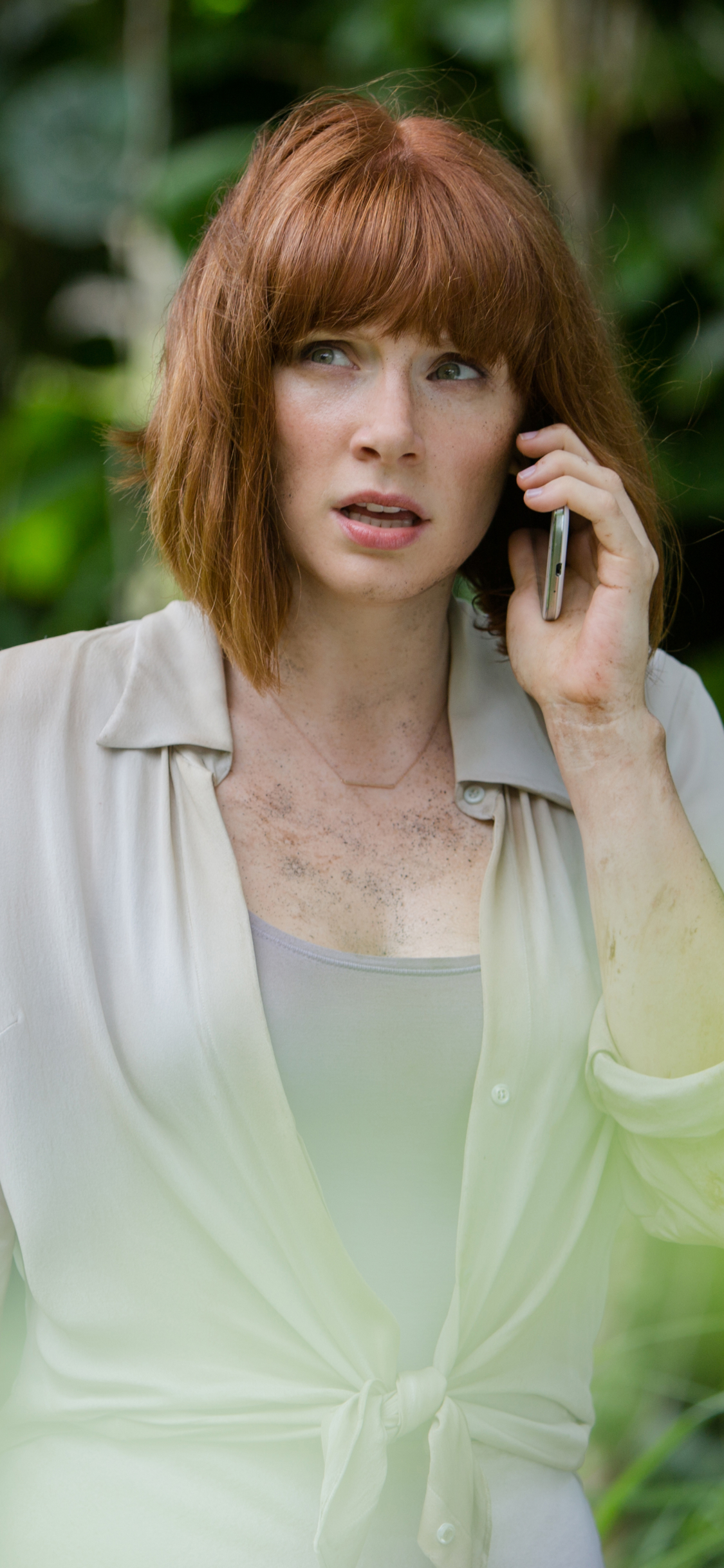 Download mobile wallpaper Movie, Bryce Dallas Howard, Jurassic Park, Jurassic World for free.