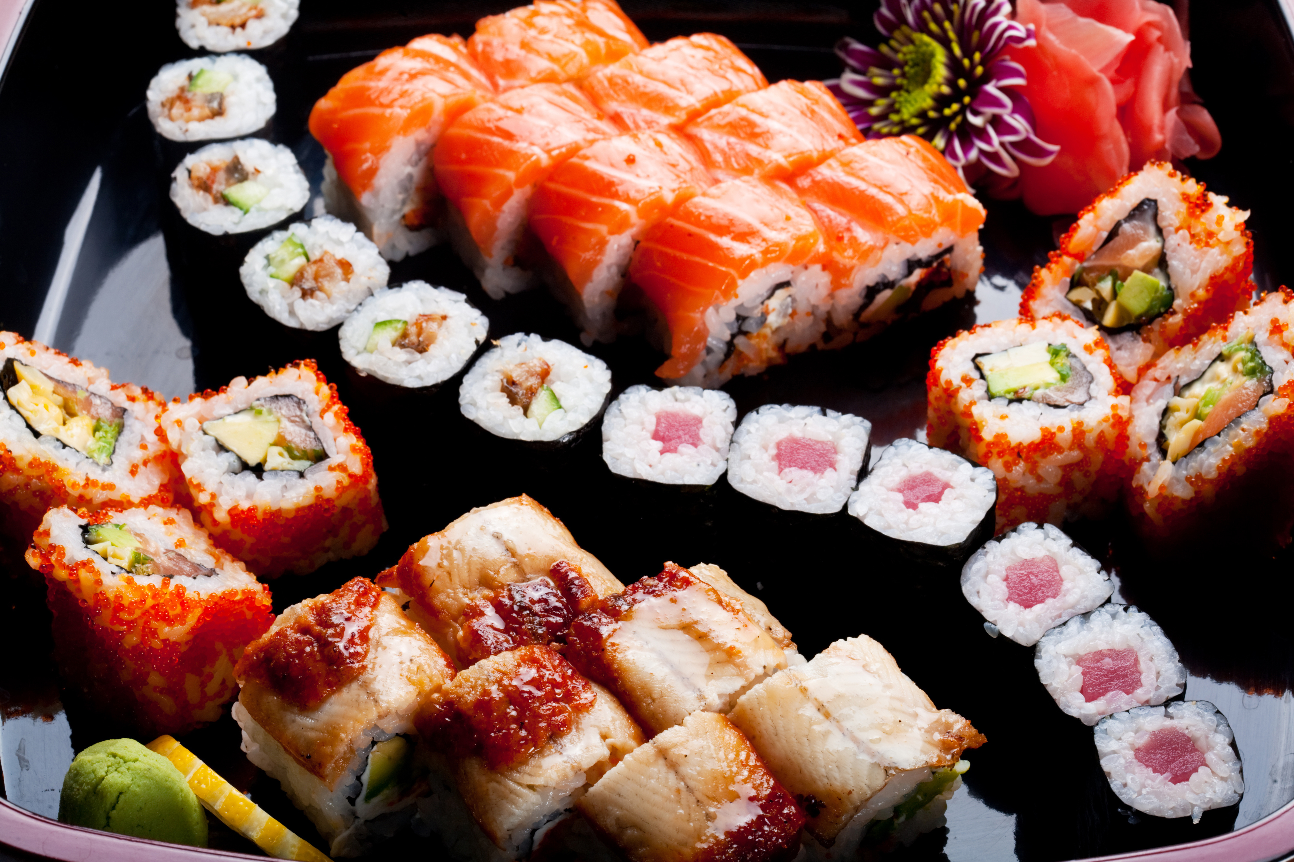885874 descargar fondo de pantalla alimento, sushi, pez, arroz, marisco, bodegón: protectores de pantalla e imágenes gratis