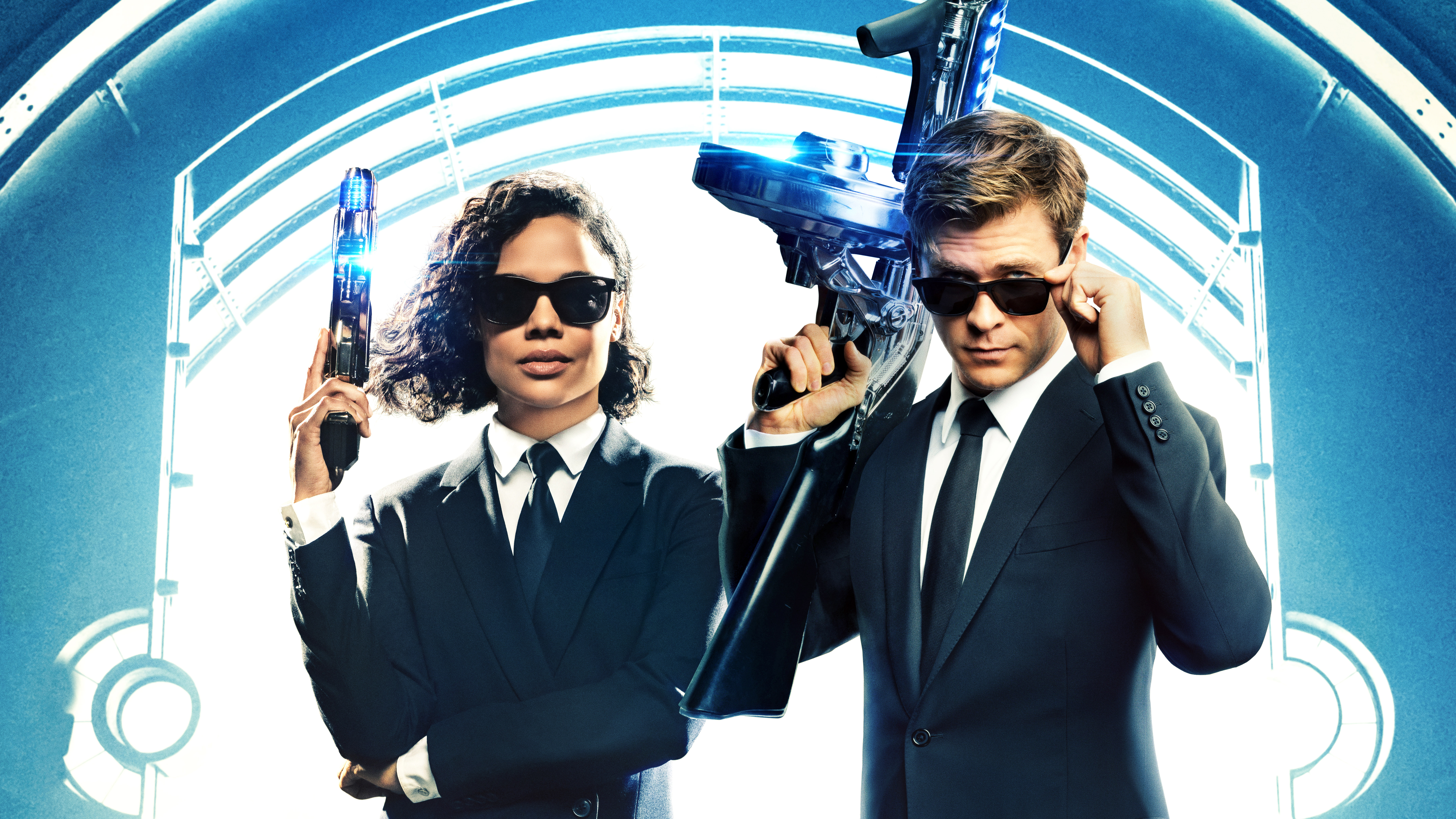 movie, men in black: international, chris hemsworth, tessa thompson