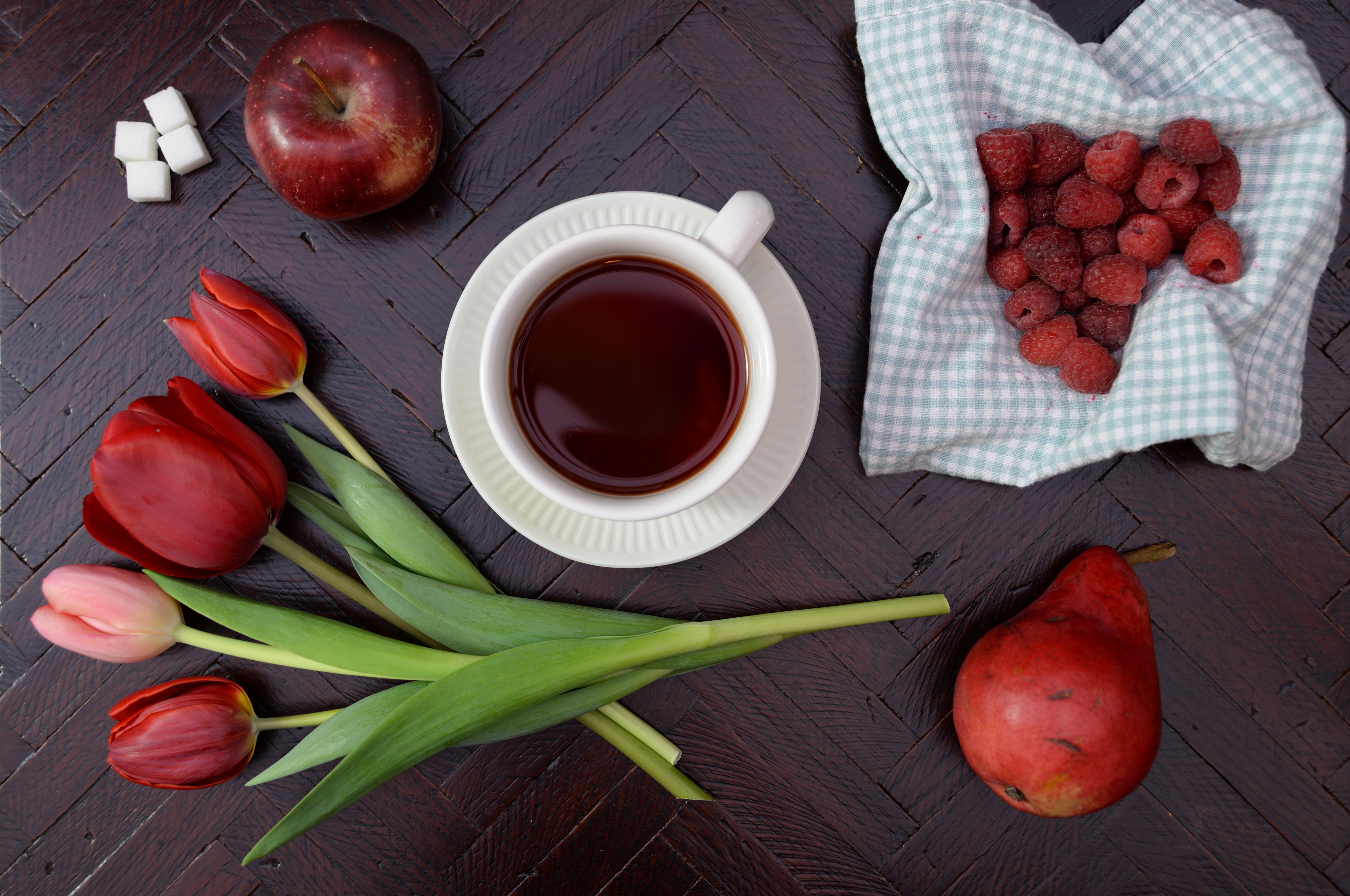 Free download wallpaper Food, Apple, Raspberry, Still Life, Berry, Fruit, Tea, Tulip, Pear on your PC desktop