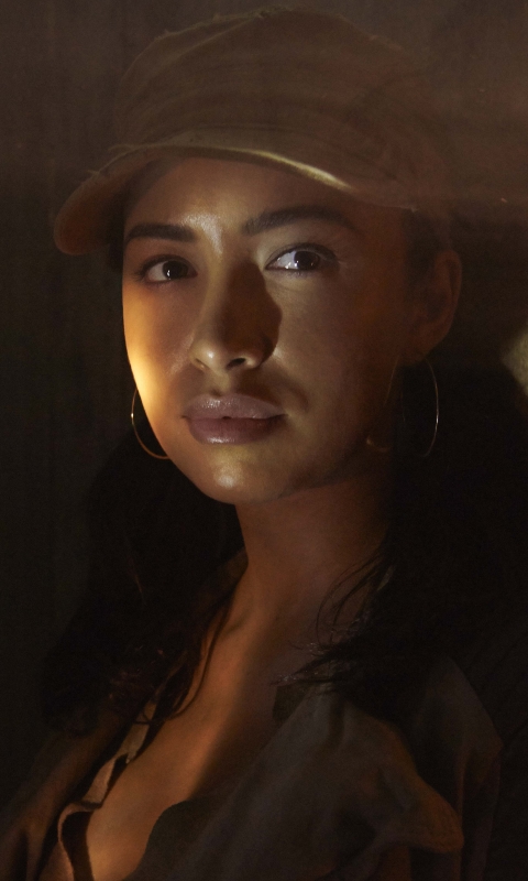 Download mobile wallpaper Tv Show, The Walking Dead, Christian Serratos for free.