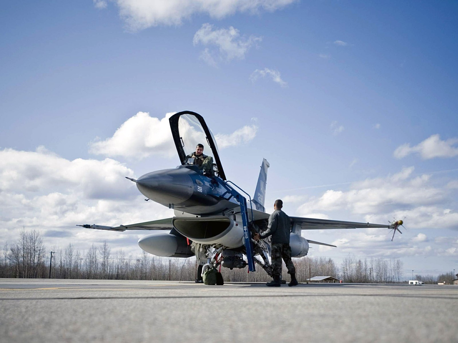 Téléchargez des papiers peints mobile General Dynamics F 16 Fighting Falcon, Militaire, Chasseurs À Réaction gratuitement.