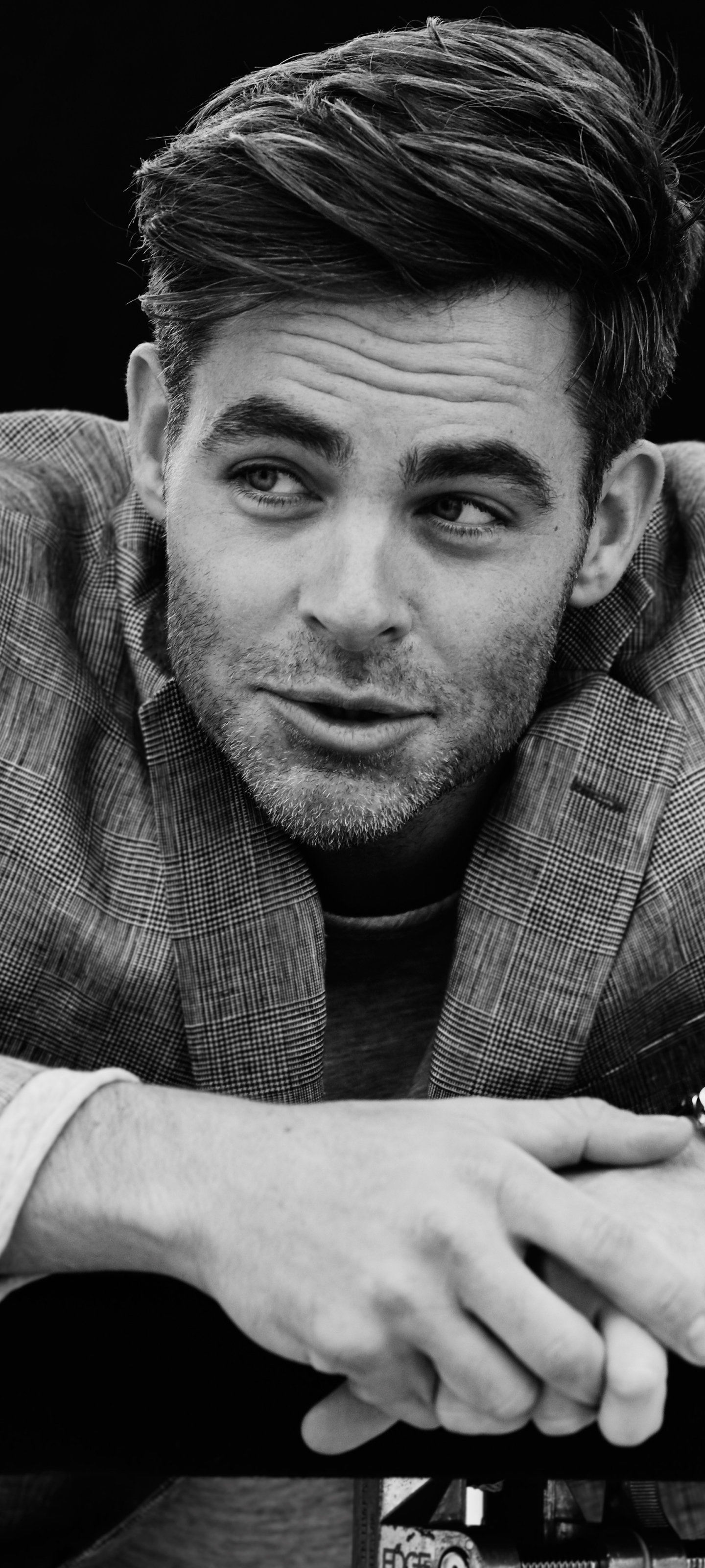 Download mobile wallpaper Chris Pine, American, Celebrity, Black & White, Actor for free.