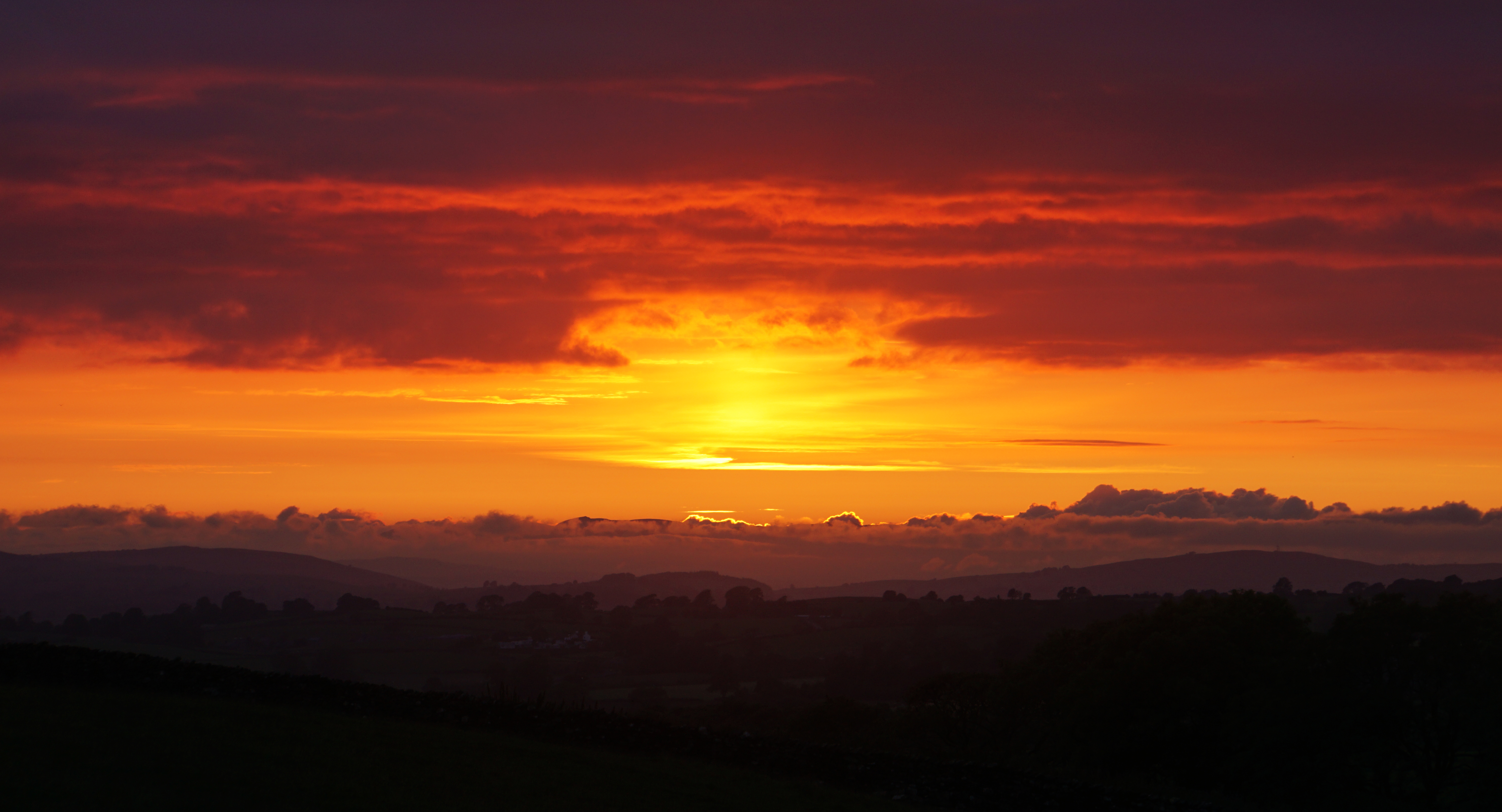 Laden Sie das Natur, Sunset, Sky, Dahl, Distanz-Bild kostenlos auf Ihren PC-Desktop herunter