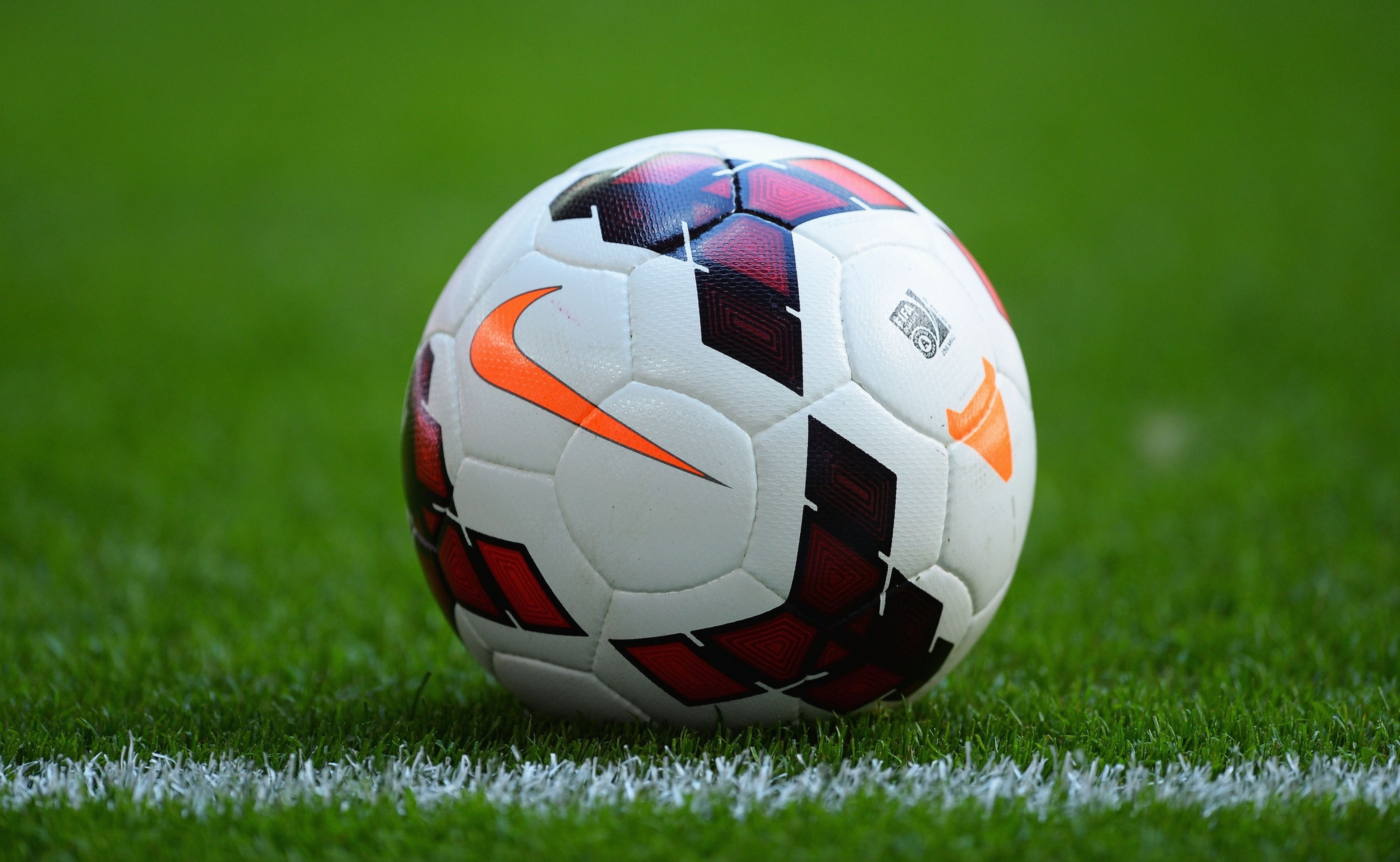 Free download wallpaper Sports, Grass, Ball, Soccer on your PC desktop