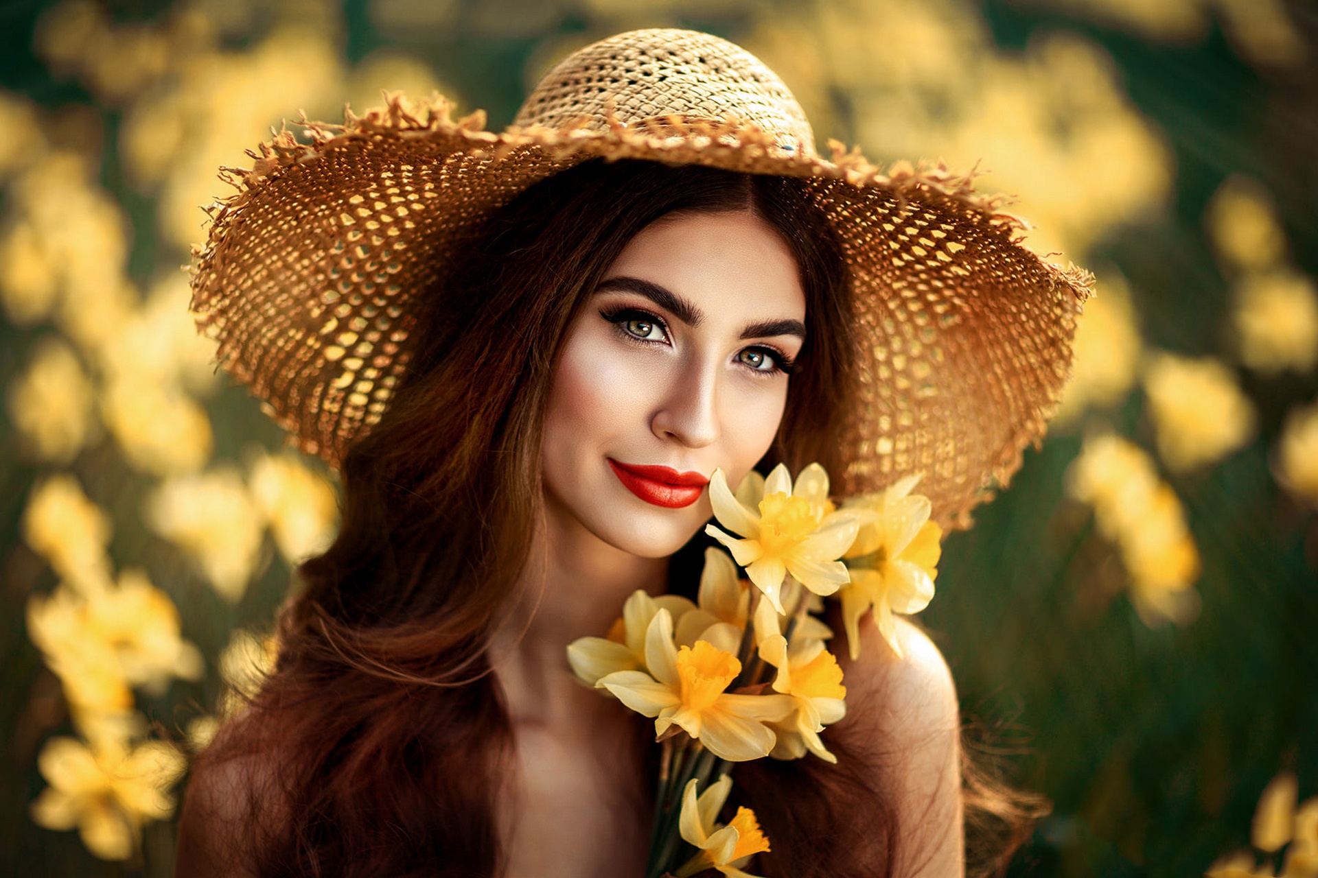 Free download wallpaper Hat, Model, Women, Lipstick, Daffodil on your PC desktop