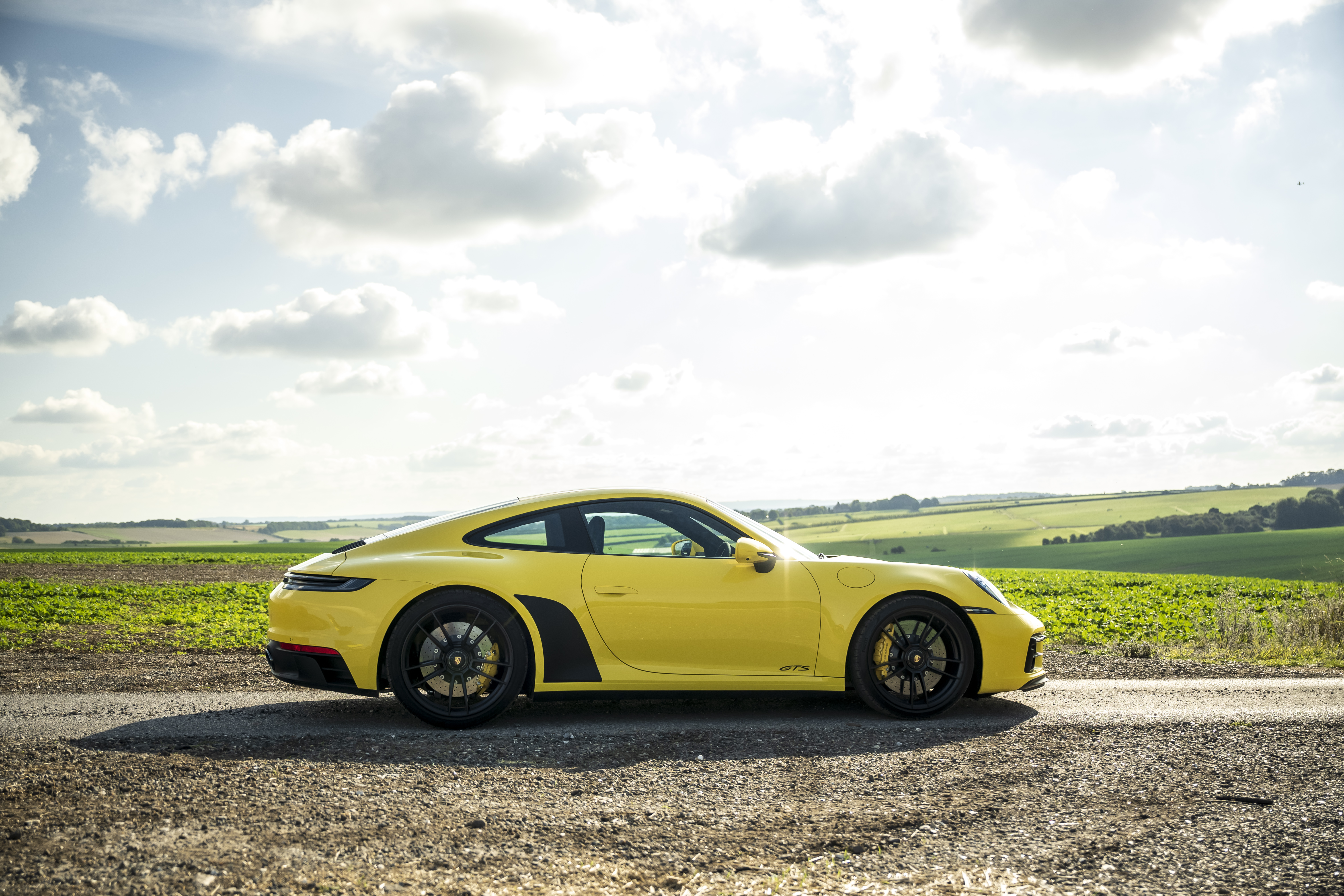 Téléchargez des papiers peints mobile Porsche, Véhicules, Porsche 911 Carrera Gts gratuitement.