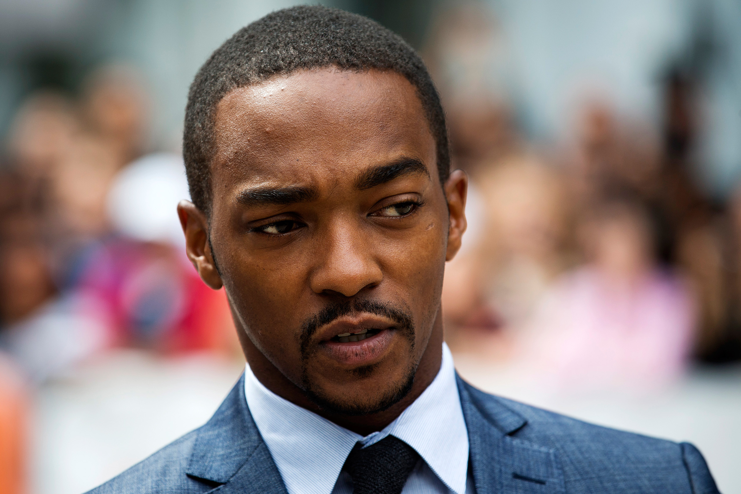 Download mobile wallpaper Celebrity, Actor, Anthony Mackie for free.