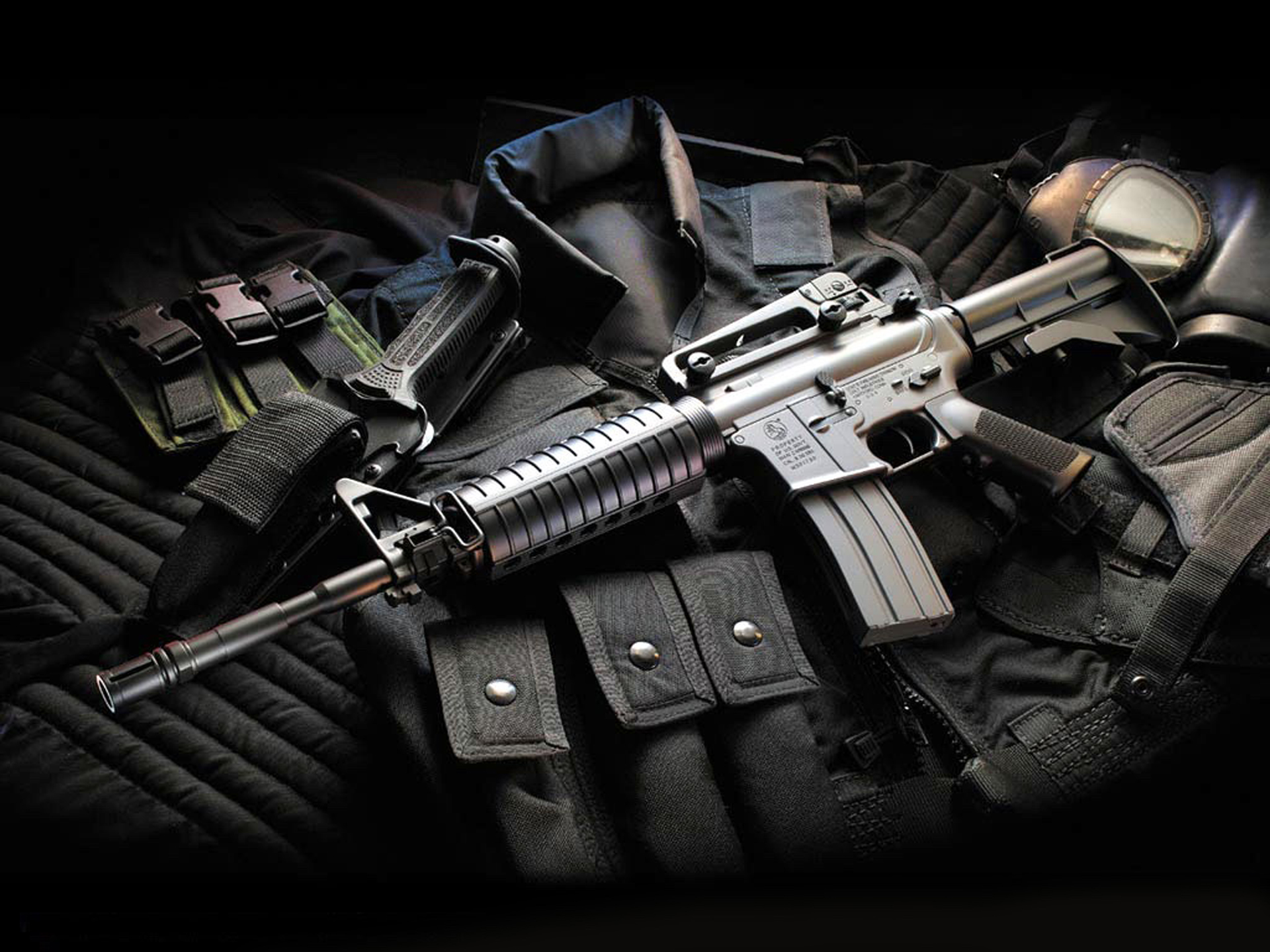 Free download wallpaper Weapons, Assault Rifle on your PC desktop