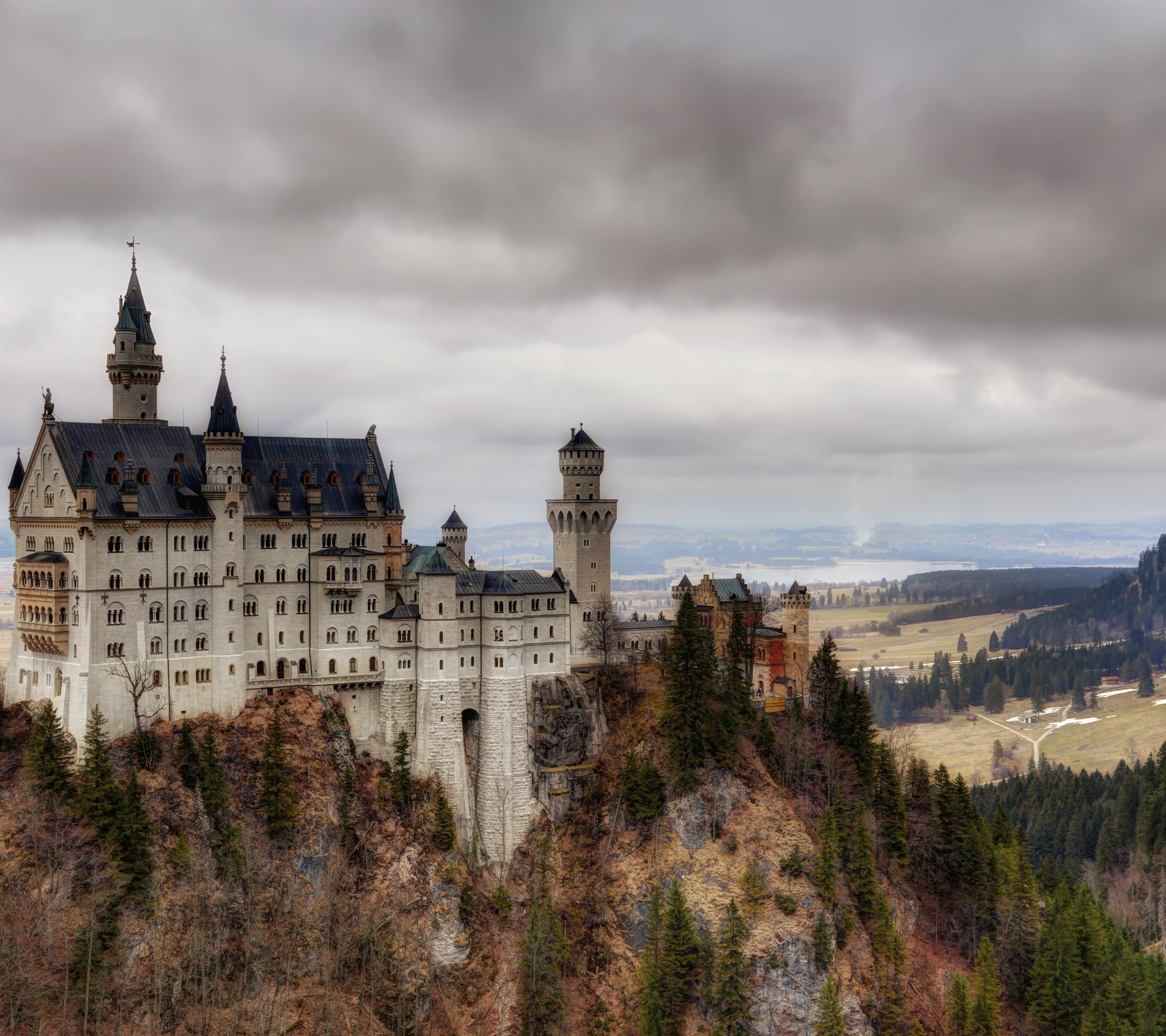 Laden Sie das Herbst, Schlösser, Deutschland, Bayern, Schloss Neuschwanstein, Menschengemacht-Bild kostenlos auf Ihren PC-Desktop herunter