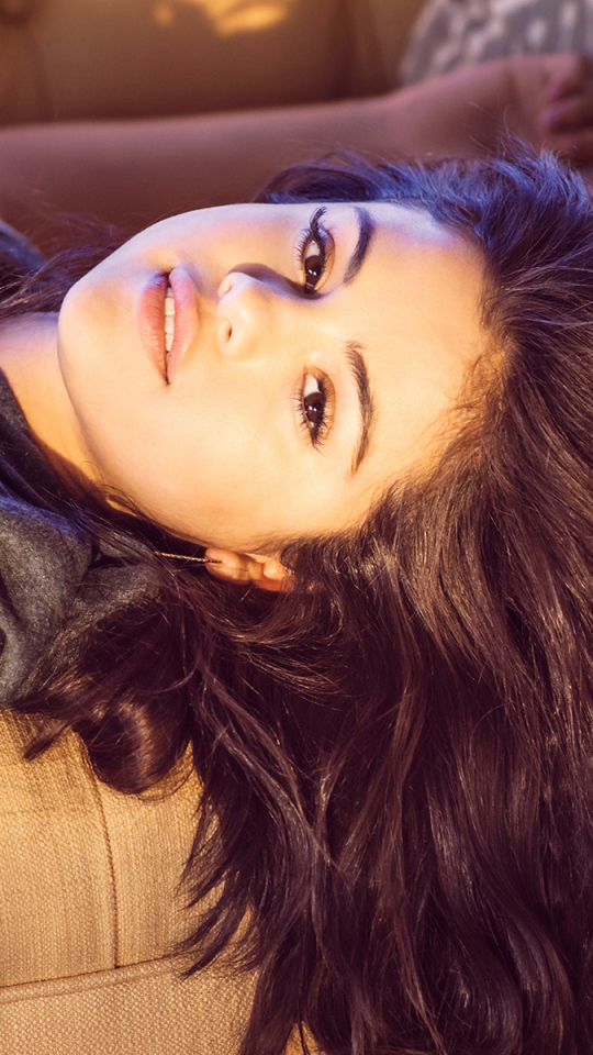 Download mobile wallpaper Music, Selena Gomez for free.