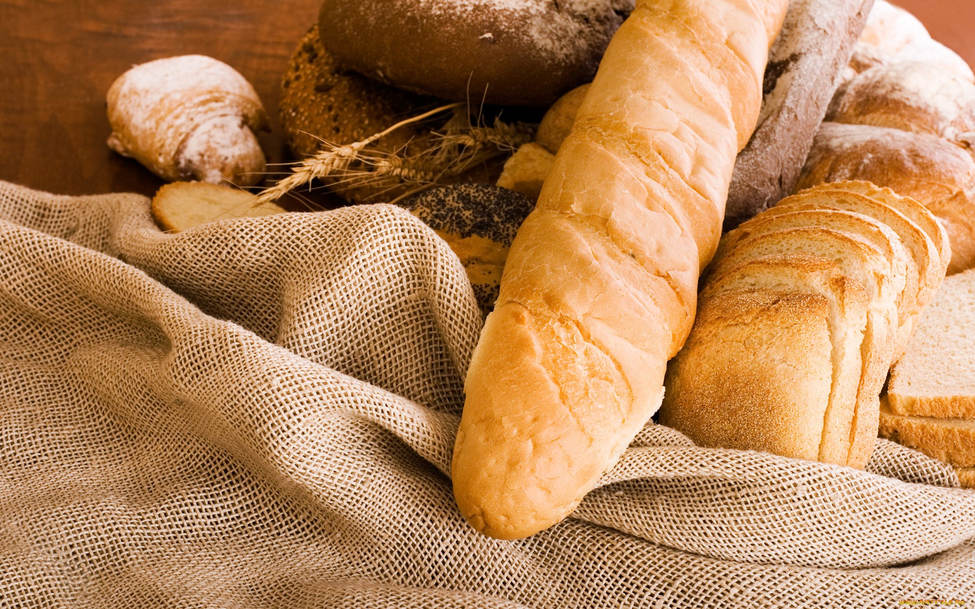 Free download wallpaper Food, Bread on your PC desktop